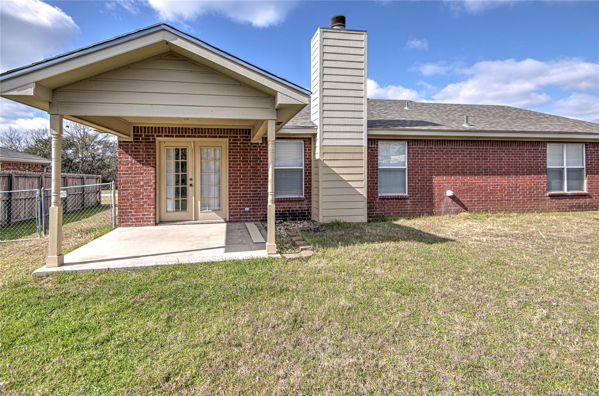 16 N Winecup Dr, Belton, TX 76513