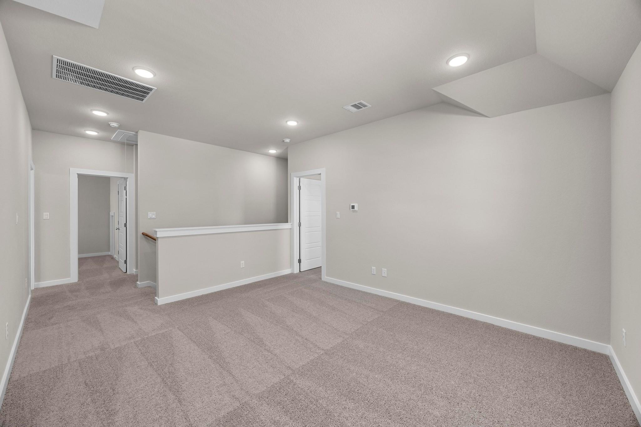 8013 Shining Flor Run, Lago Vista, TX 78645