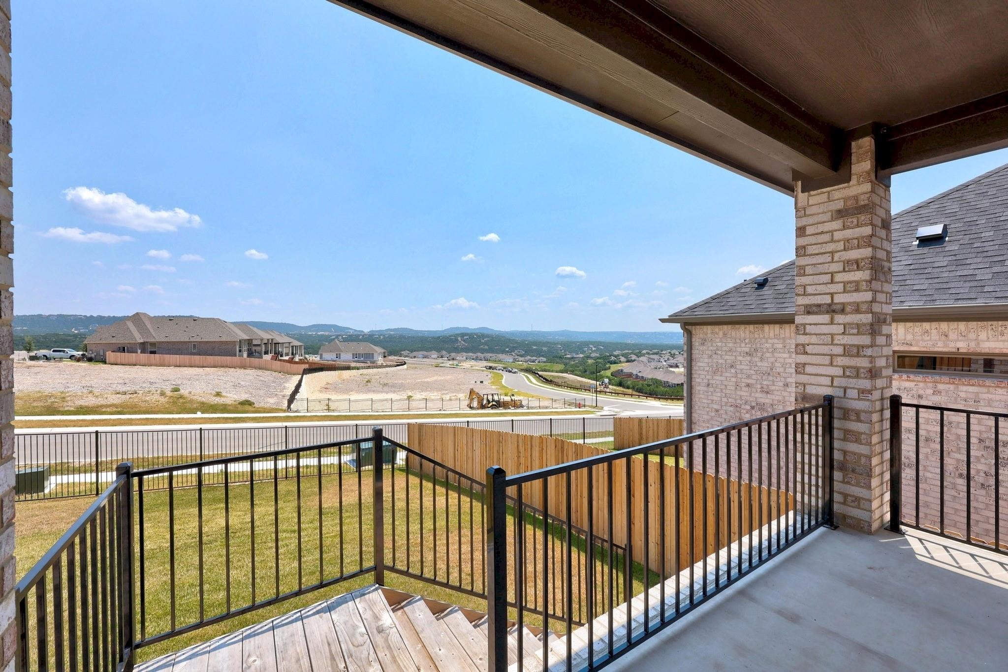 8013 Shining Flor Run, Lago Vista, TX 78645