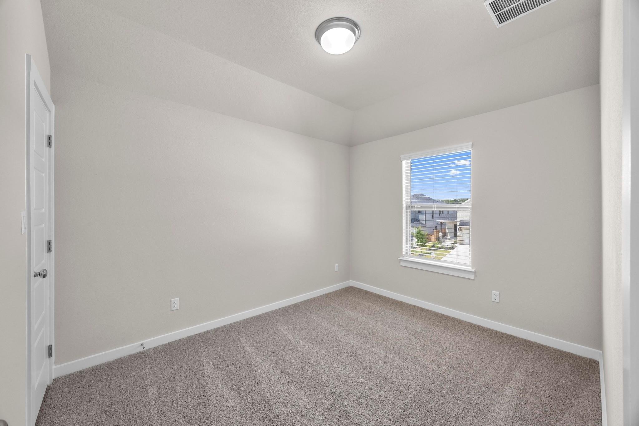 8013 Shining Flor Run, Lago Vista, TX 78645