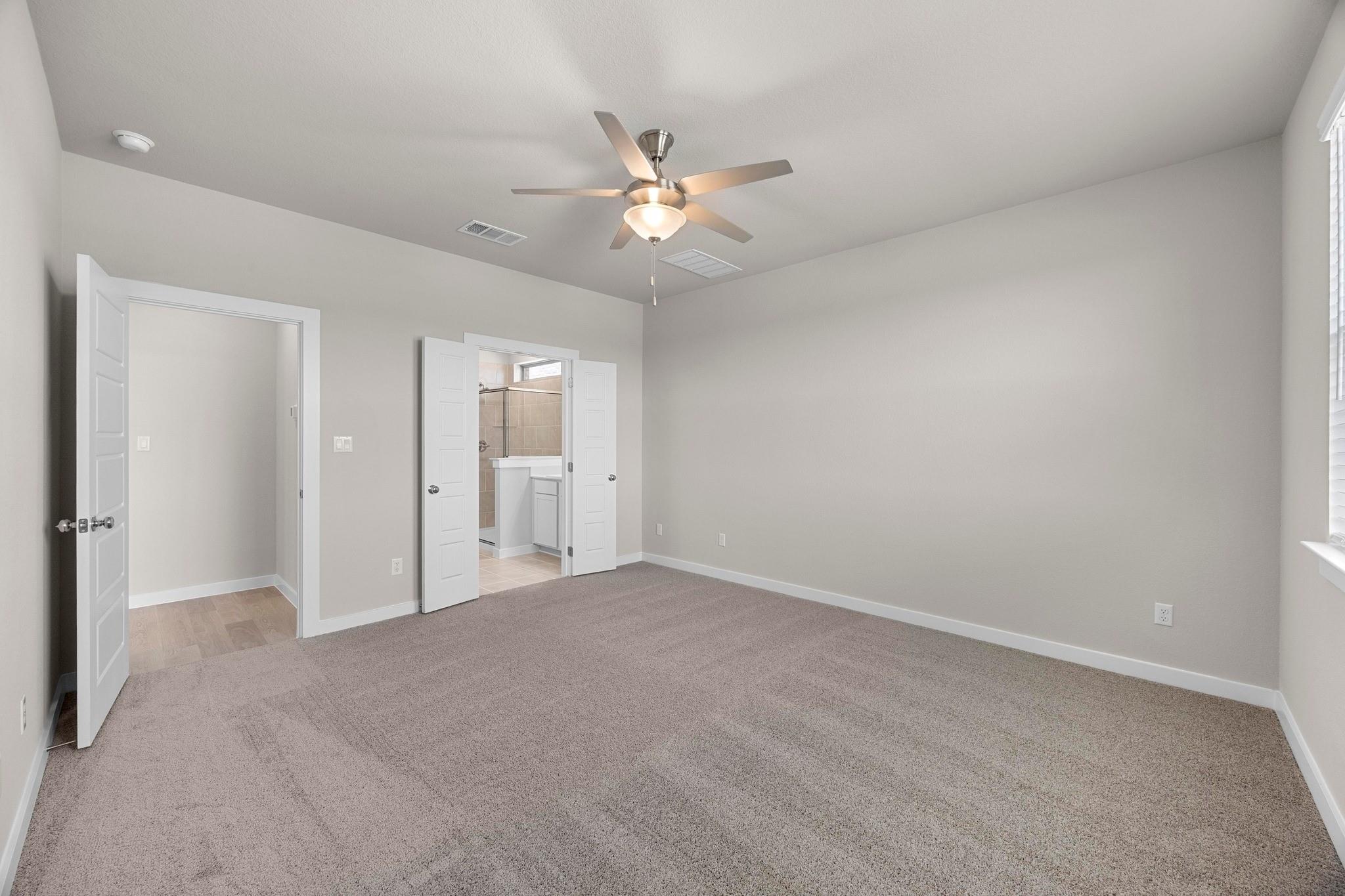 8013 Shining Flor Run, Lago Vista, TX 78645