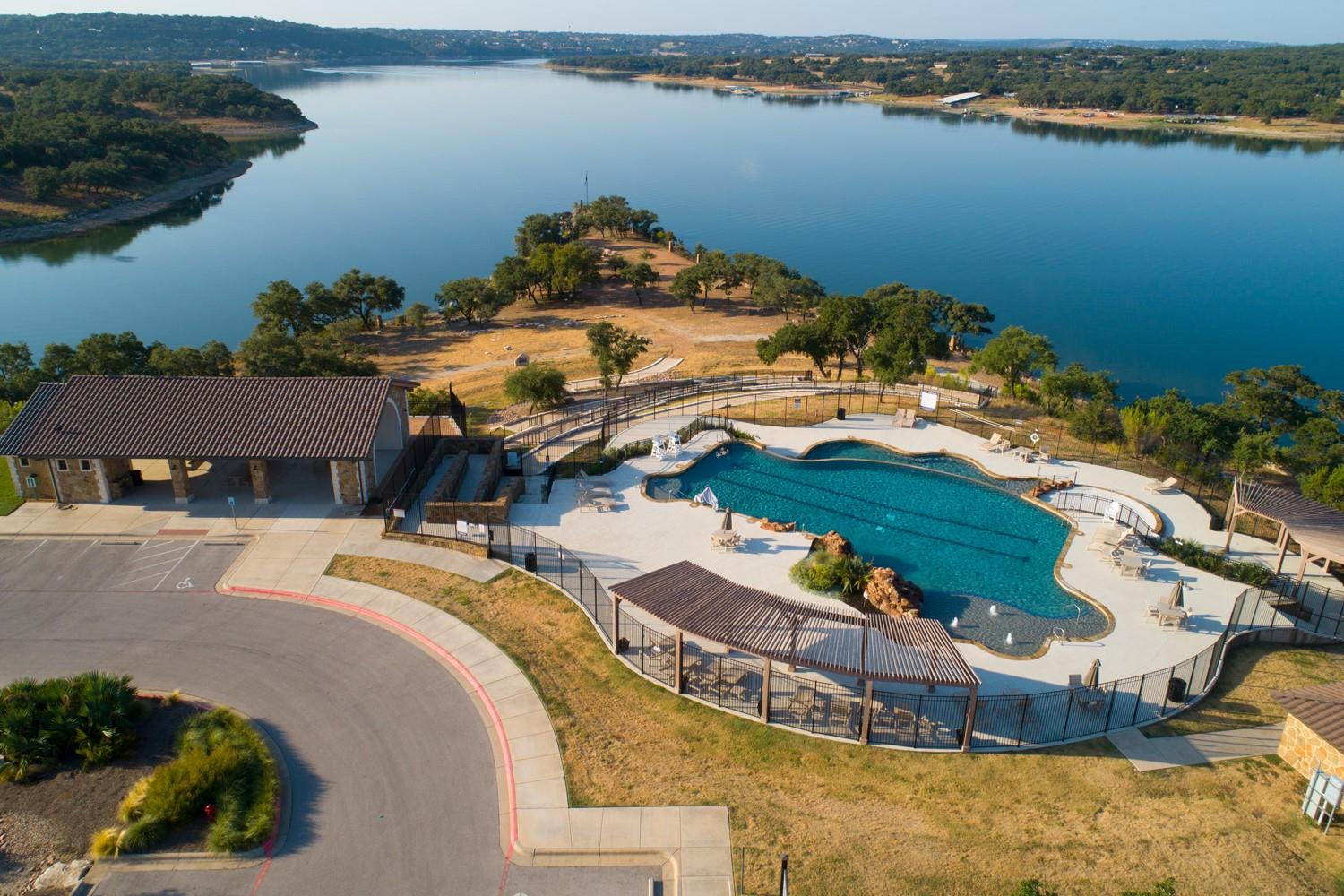 8011 Shining Flor Run, Lago Vista, TX 78645