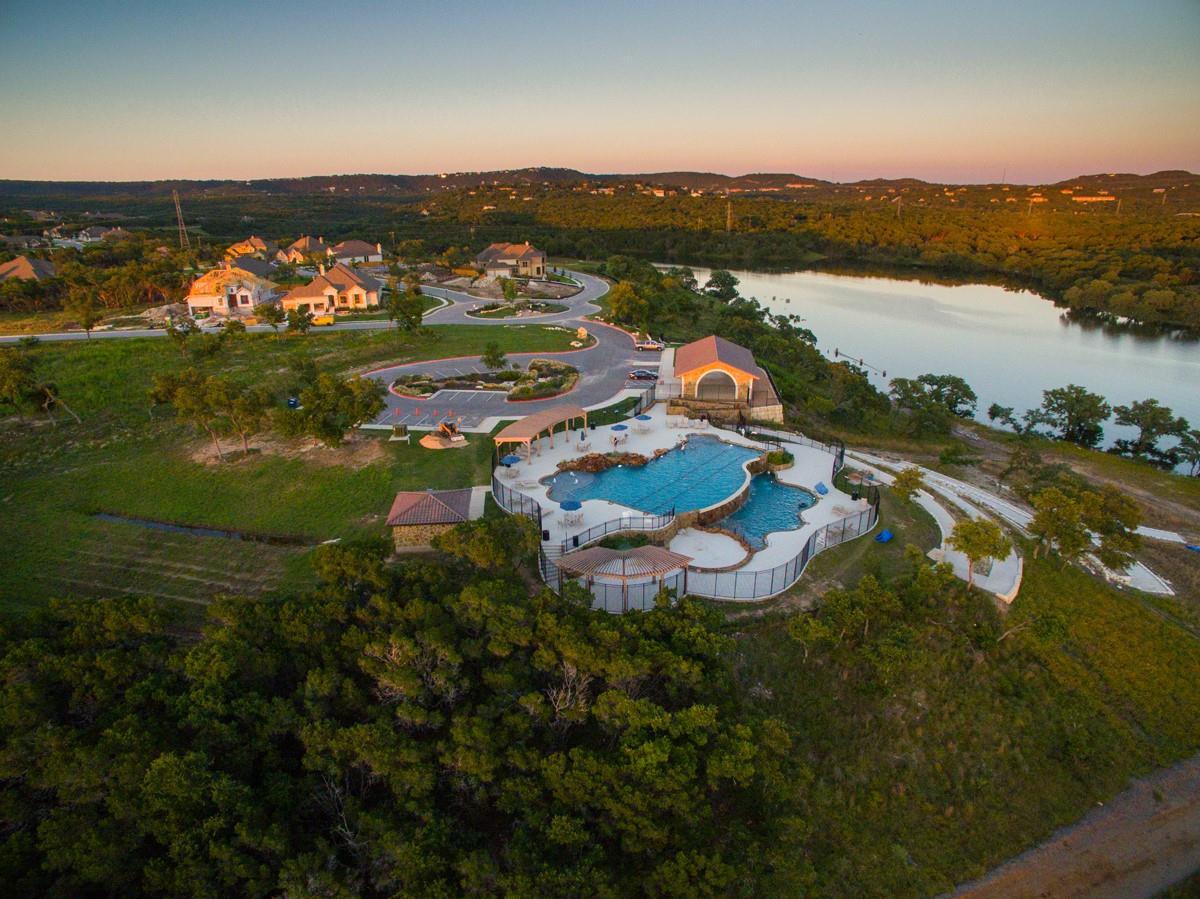 8011 Shining Flor Run, Lago Vista, TX 78645