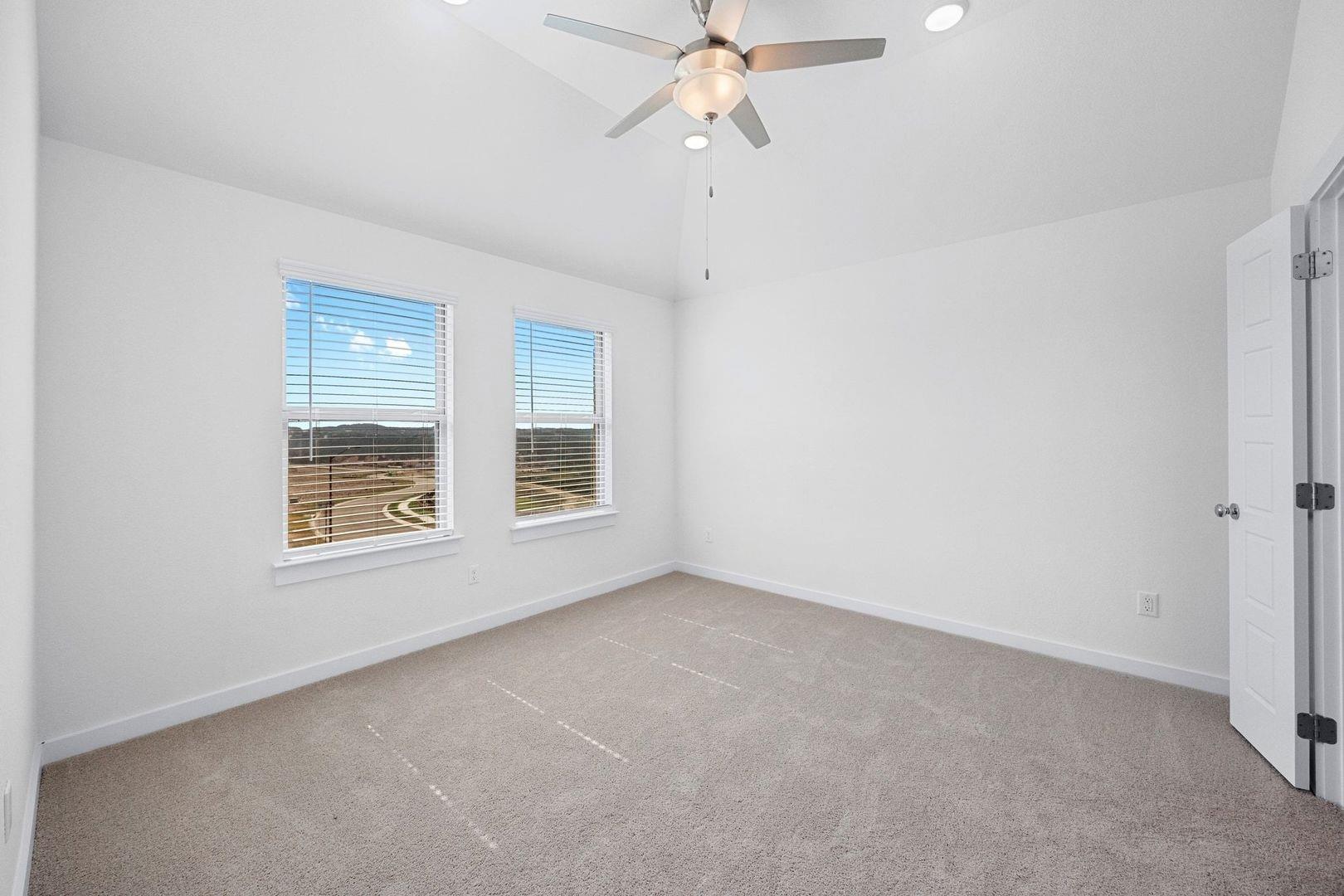 8007 Shining Flor Ln, Lago Vista, TX 78645