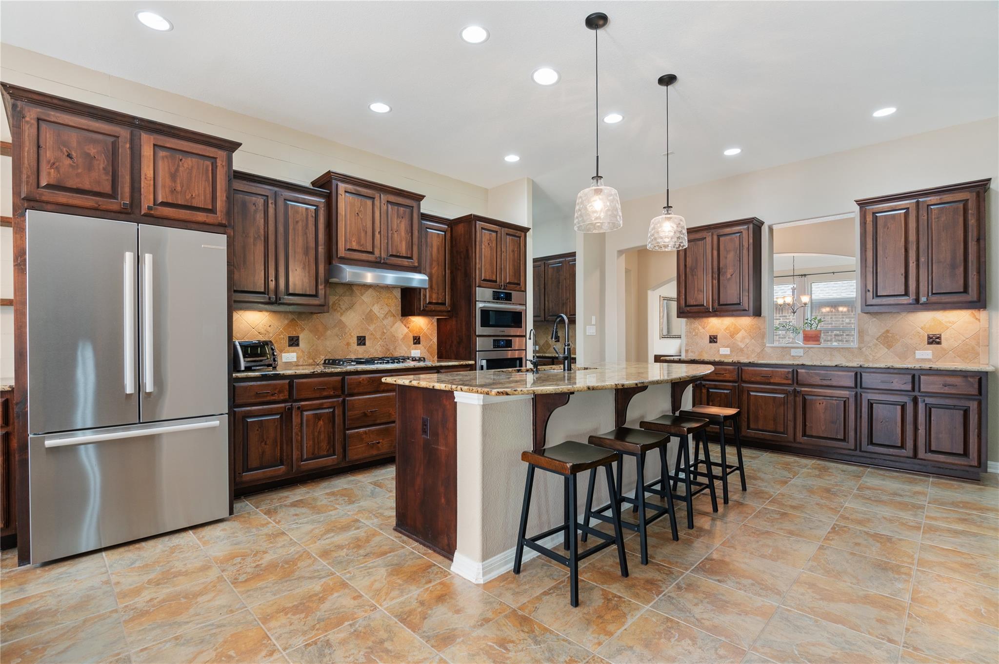 2420 Champions Corner Dr, Leander, TX 78641