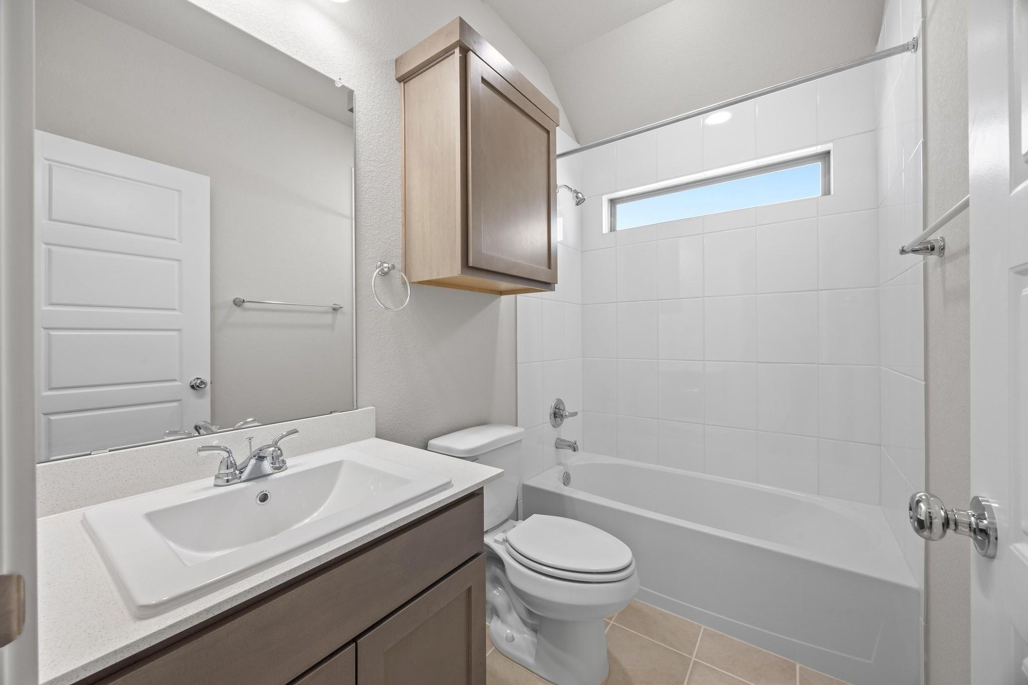 8017 Shining Flor Run, Lago Vista, TX 78645