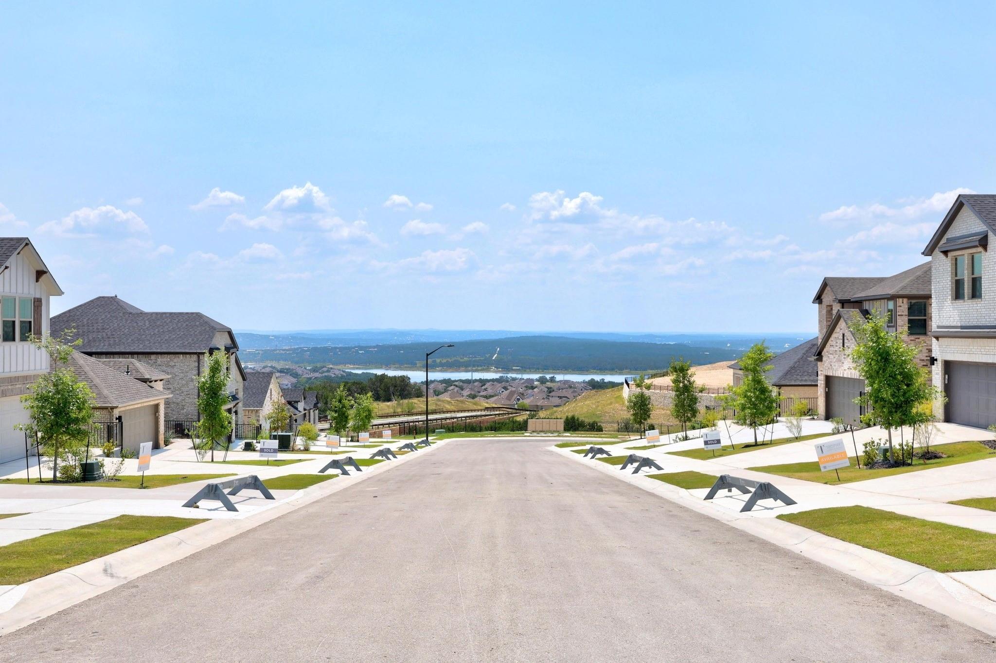 8017 Shining Flor Run, Lago Vista, TX 78645