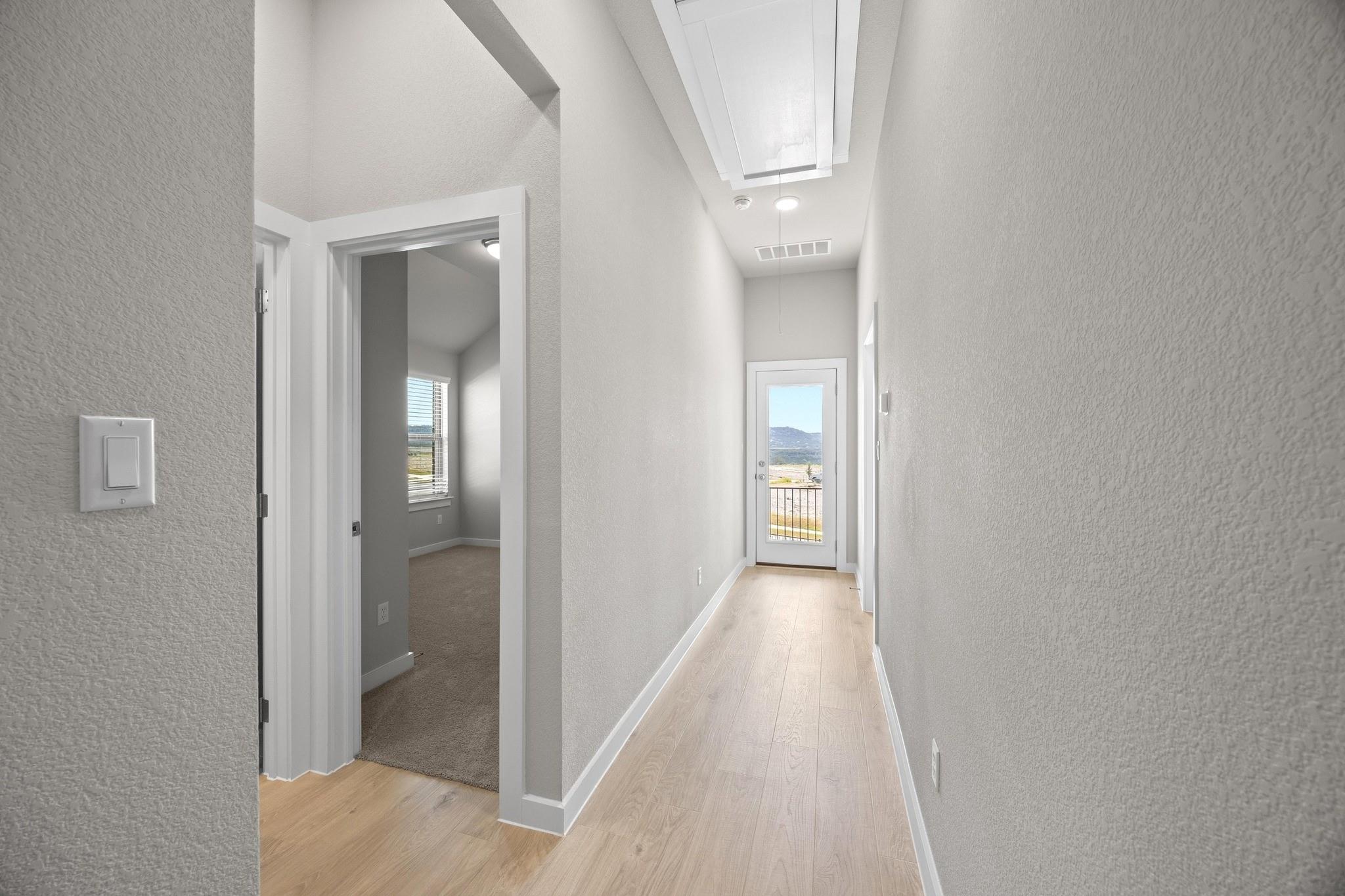 8017 Shining Flor Run, Lago Vista, TX 78645