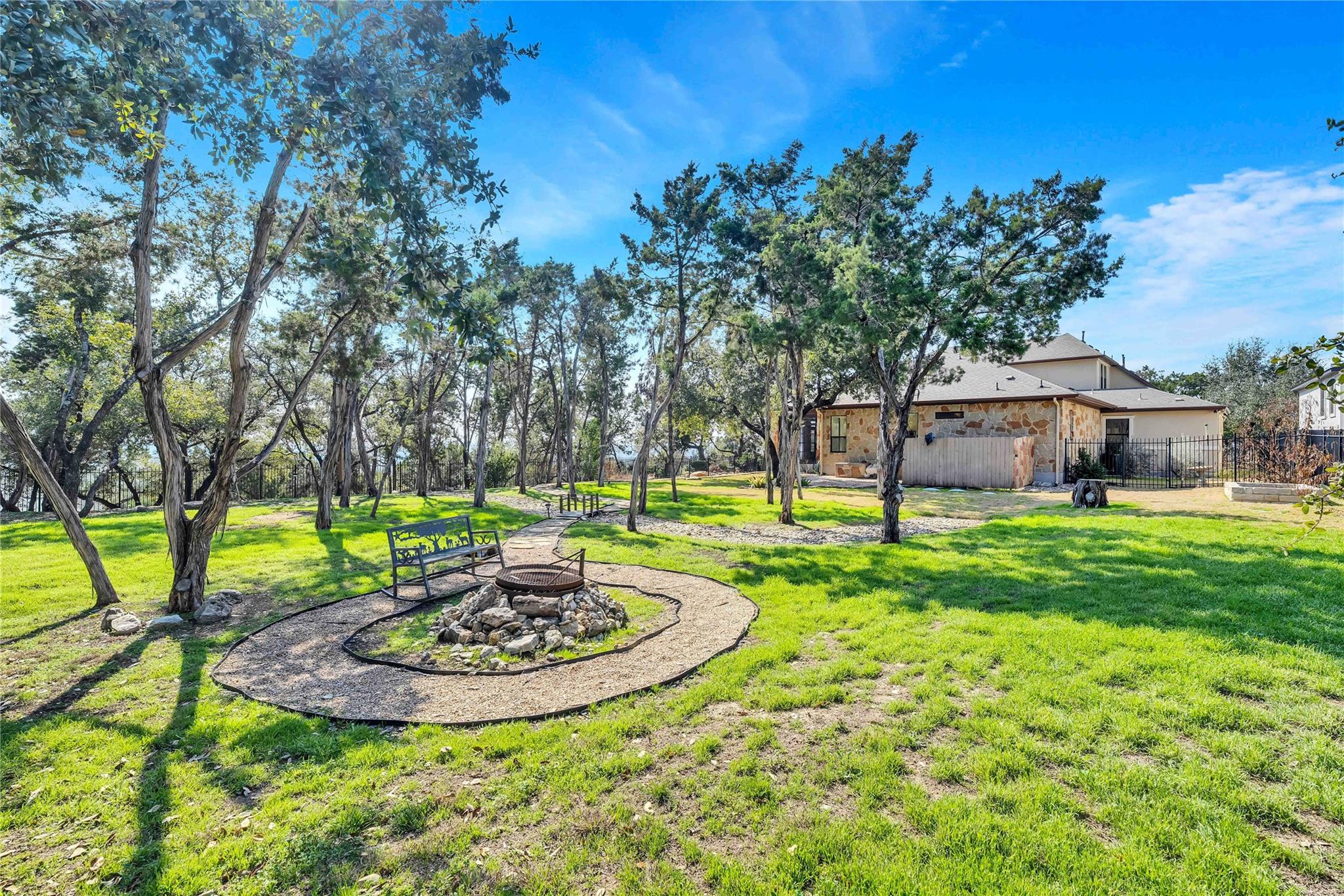 3701 Copper Ridge Ct, Austin, TX 78734