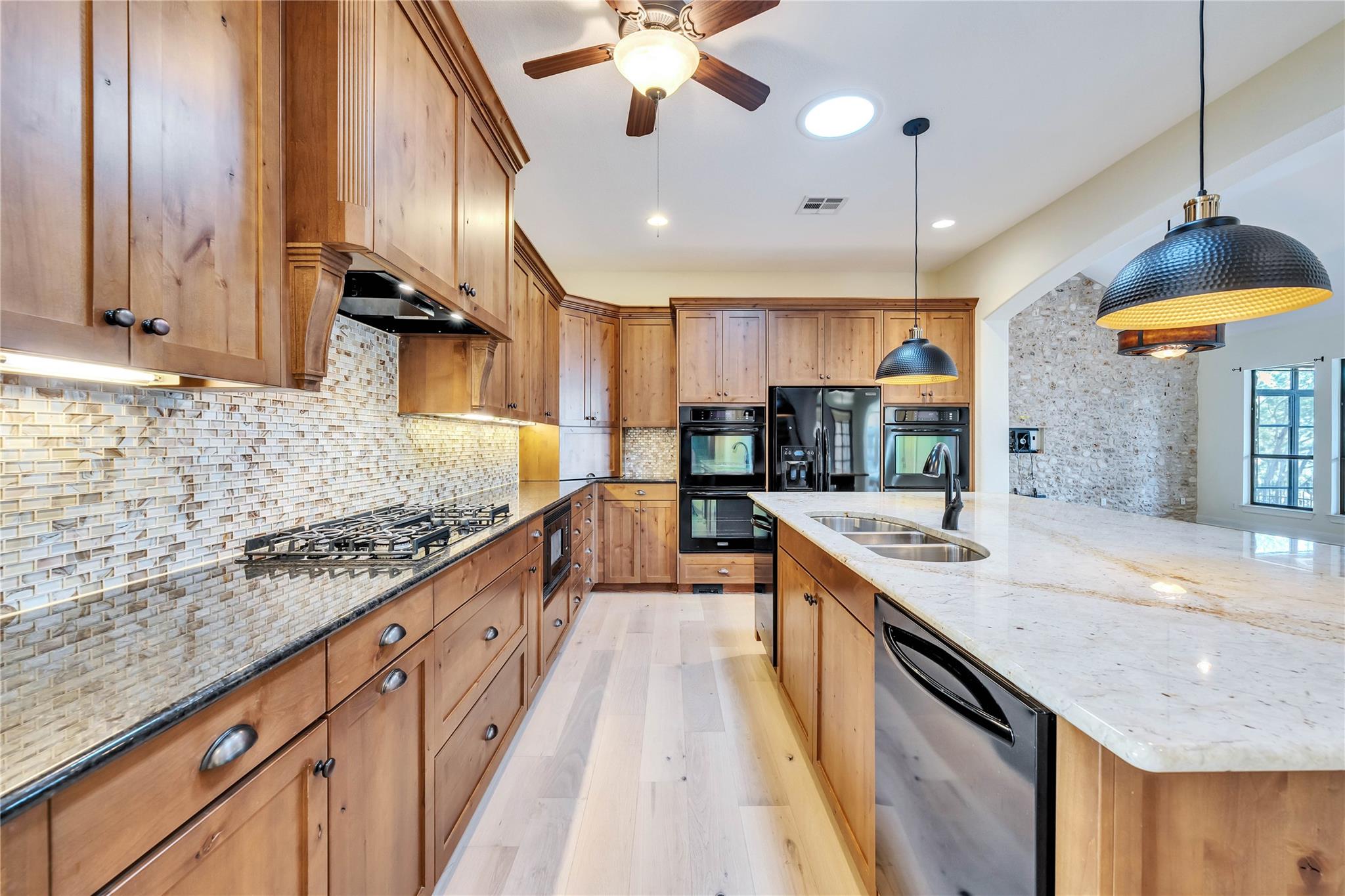 3701 Copper Ridge Ct, Austin, TX 78734