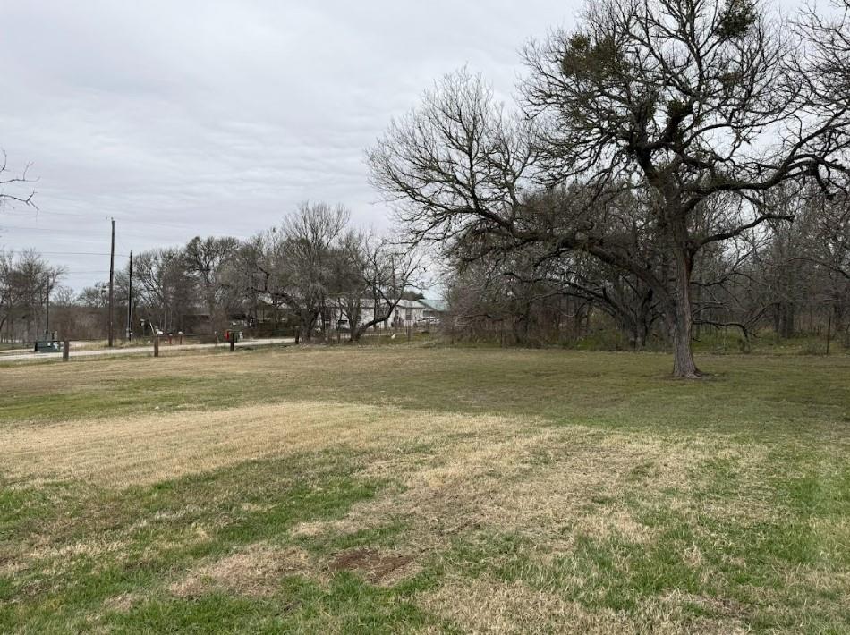 622 Longhollow Rd, Dale, TX 78616