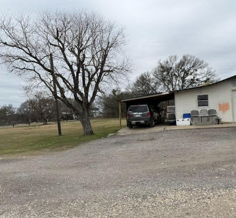 622 Longhollow Rd, Dale, TX 78616