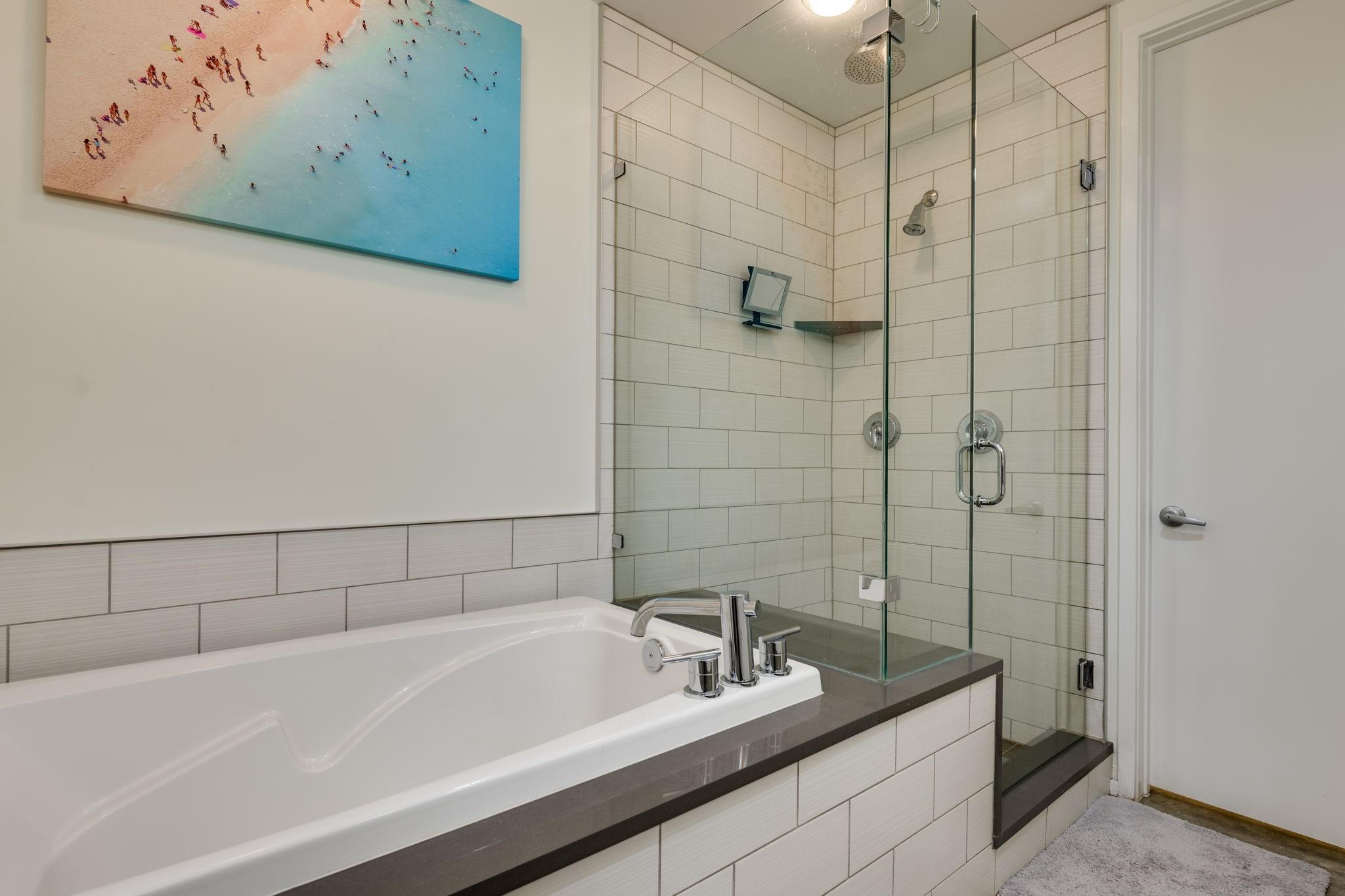 2301 S 5th St # 5, Austin, TX 78704