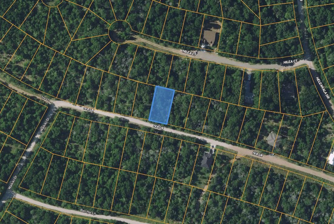 242 Iva Ln, Bastrop, TX 78602