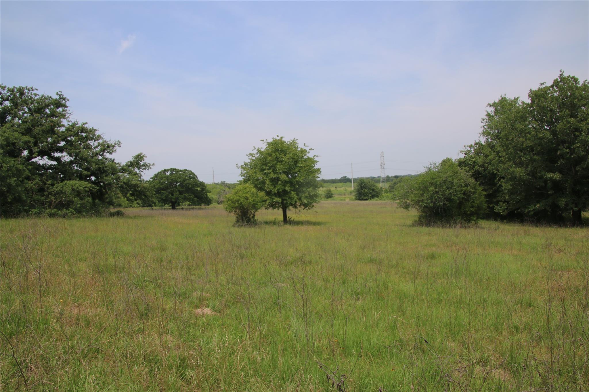 418 County Road 458A, Thorndale, TX 76577