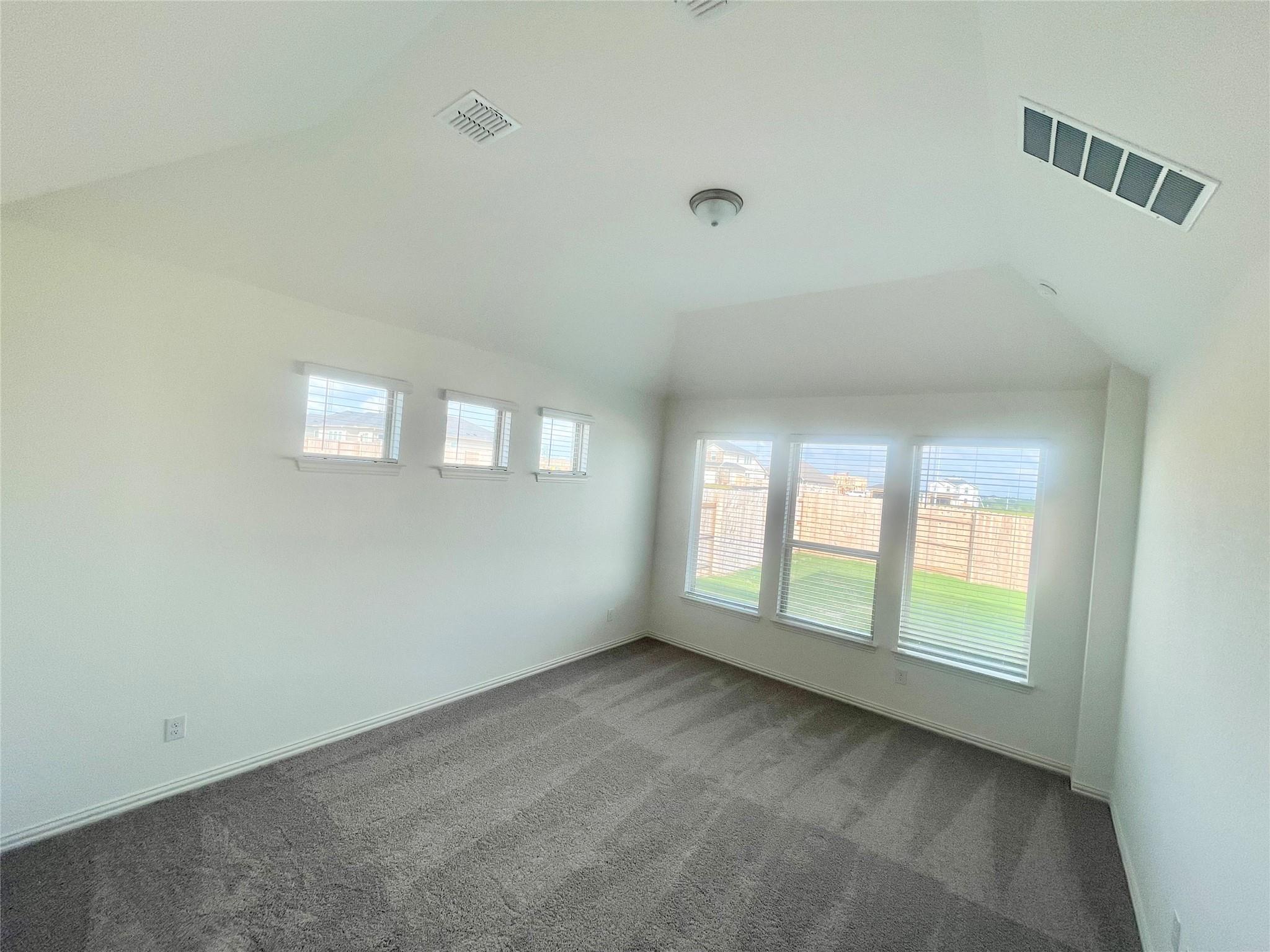 13525 Wandering Rhett Dr, Elgin, TX 78621