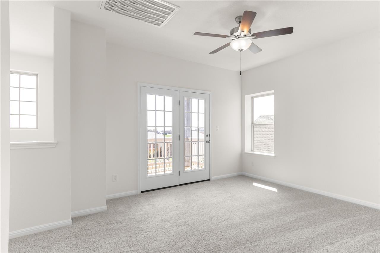 709 Paddock Ln, Georgetown, TX 78626