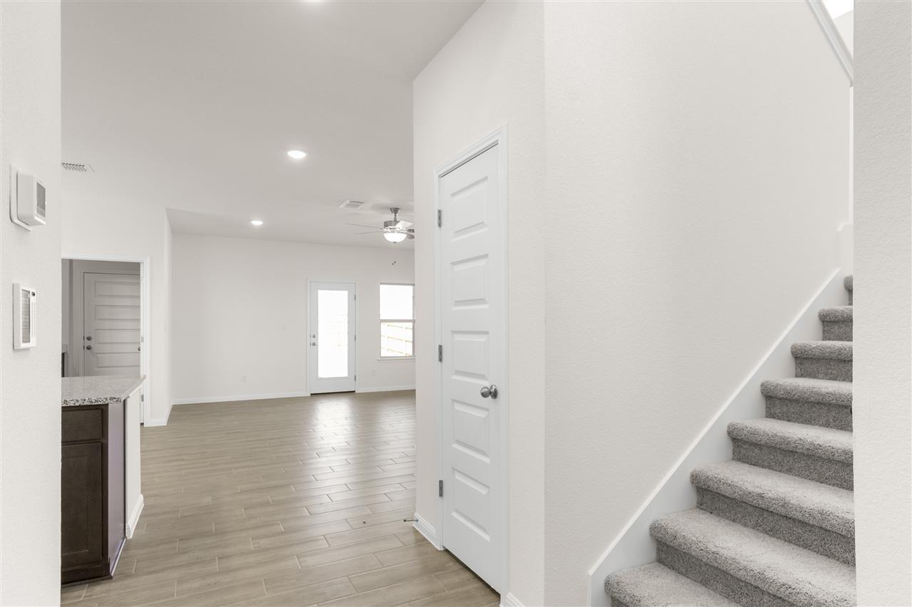 709 Paddock Ln, Georgetown, TX 78626