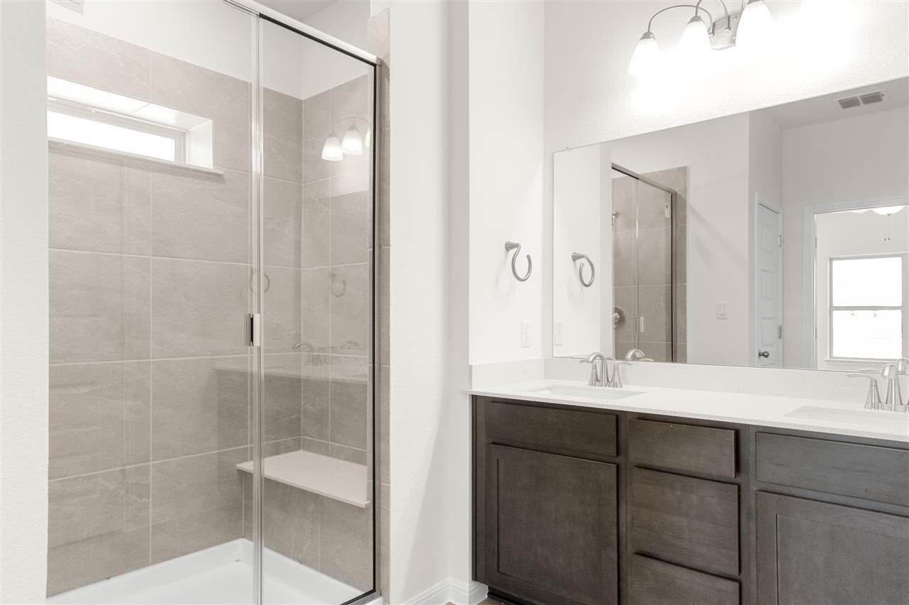 709 Paddock Ln, Georgetown, TX 78626