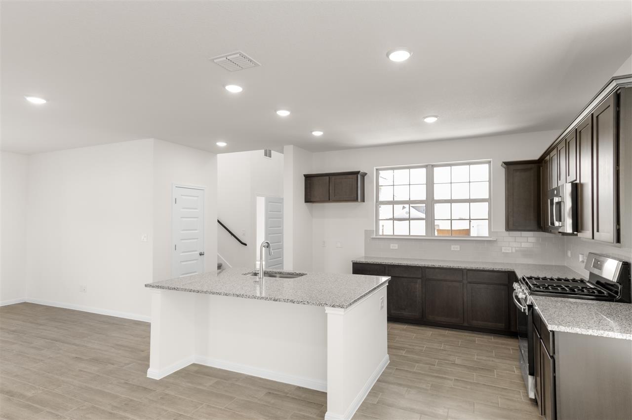 709 Paddock Ln, Georgetown, TX 78626