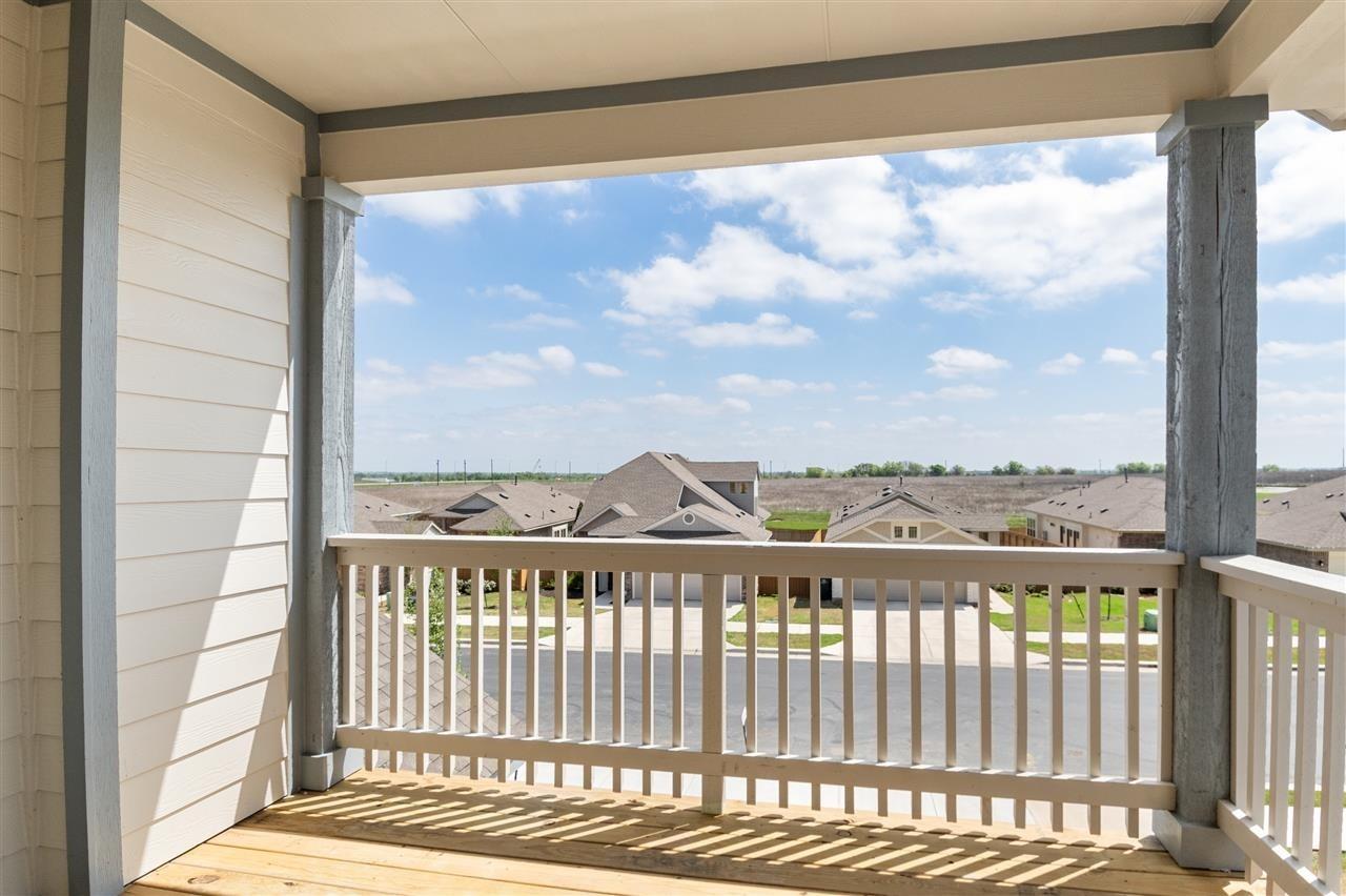 709 Paddock Ln, Georgetown, TX 78626