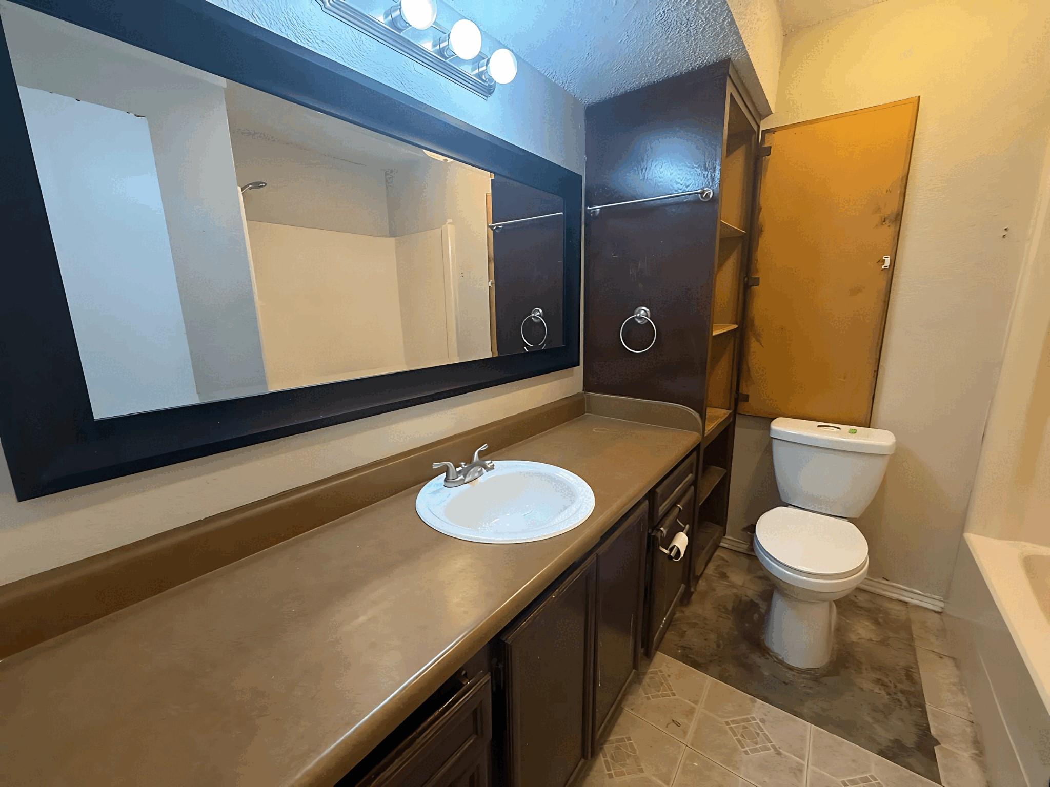 913 Sirocco Dr # A & B, Austin, TX 78745