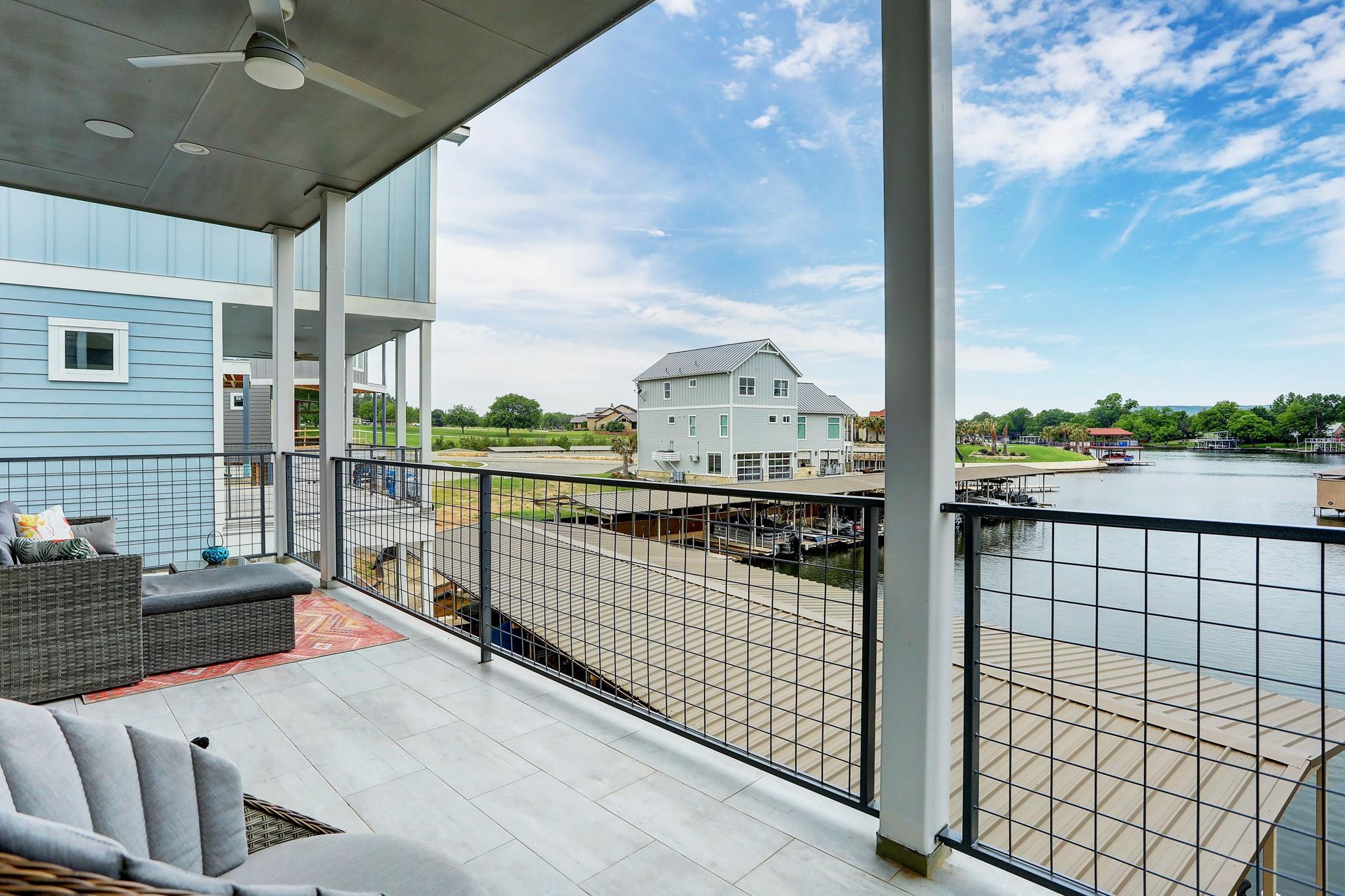 124 Marina Blf, Kingsland, TX 78639