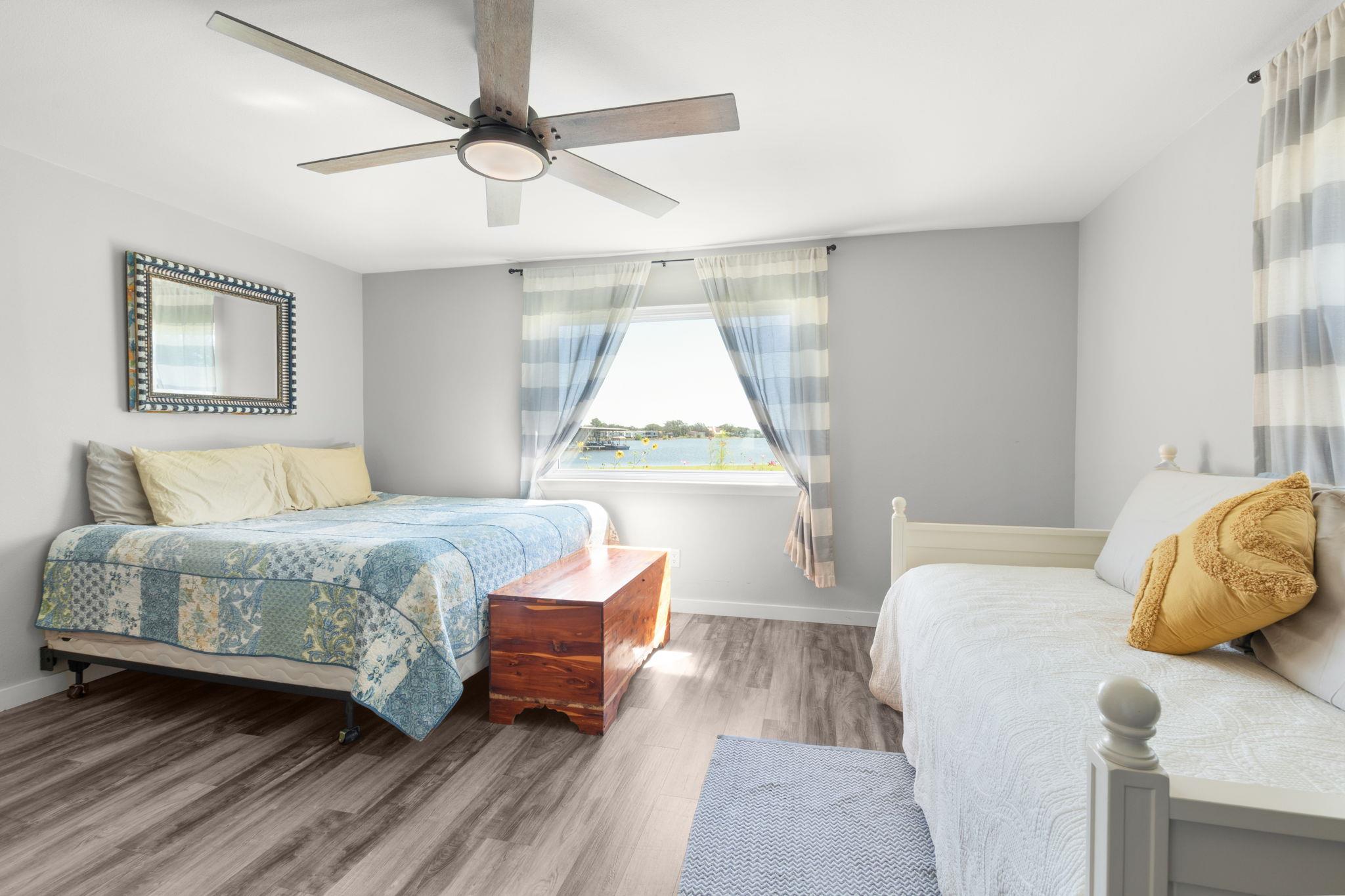 208 Iris Ln, Buchanan Dam, TX 78609