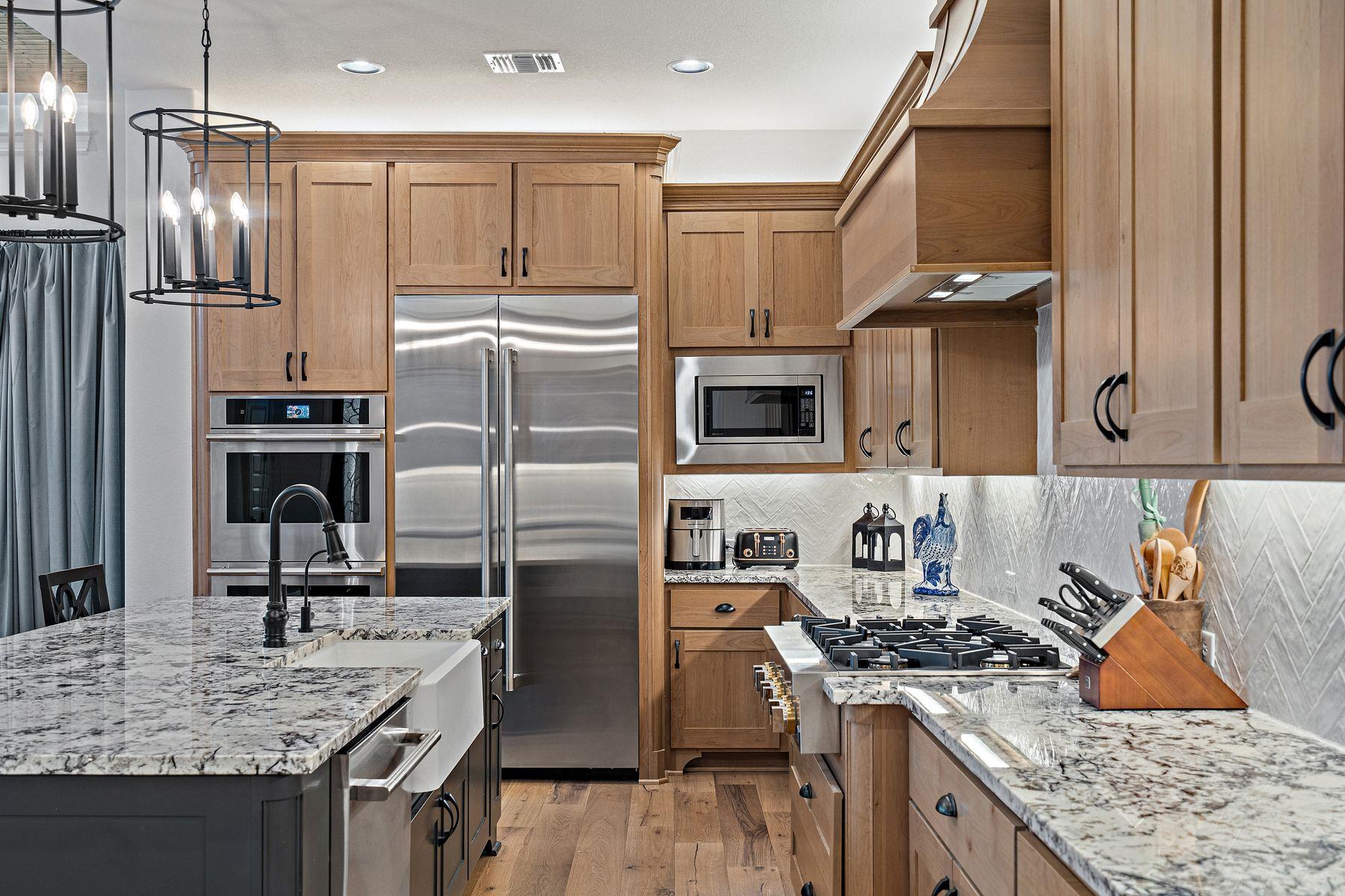 1000 Flint Ridge Trl, Georgetown, TX 78628