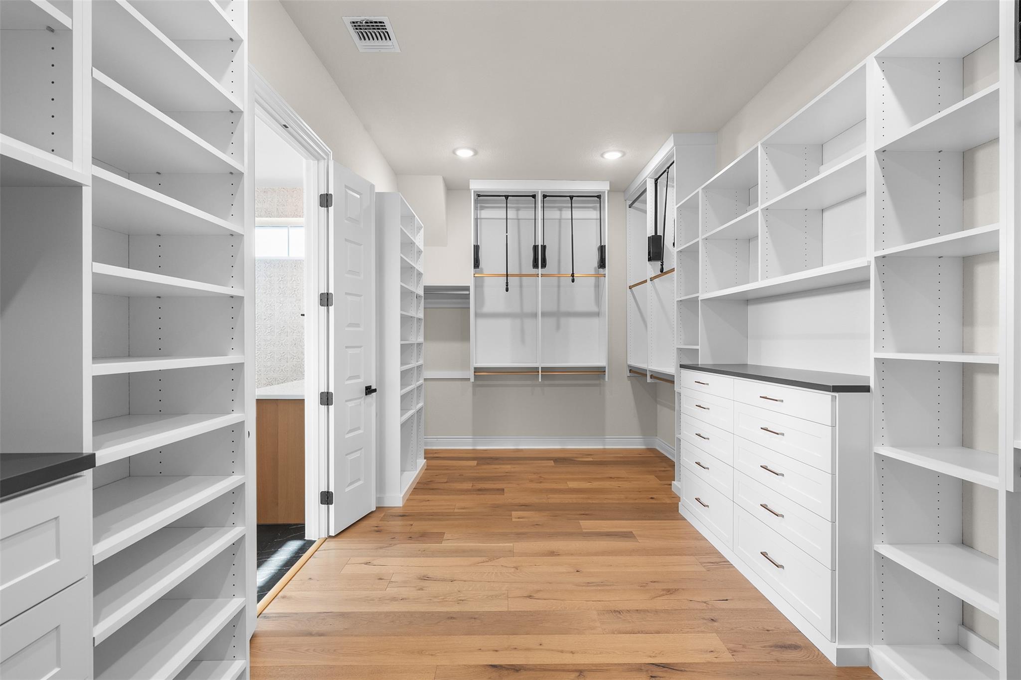 1000 Flint Ridge Trl, Georgetown, TX 78628