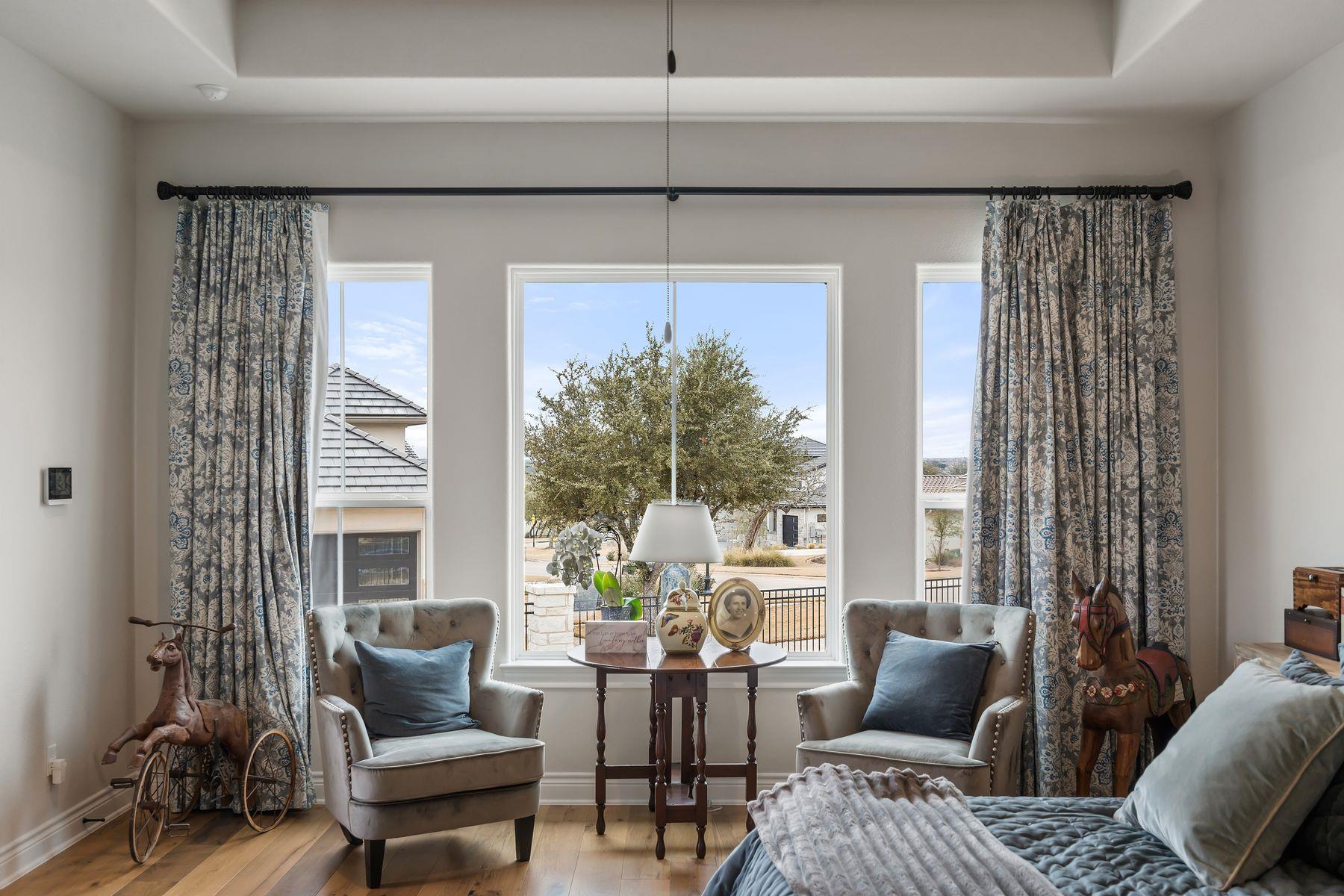 1000 Flint Ridge Trl, Georgetown, TX 78628