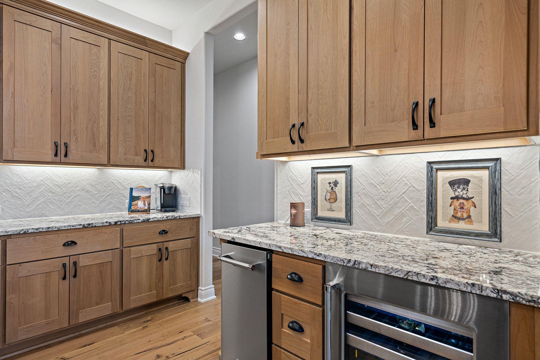 1000 Flint Ridge Trl, Georgetown, TX 78628