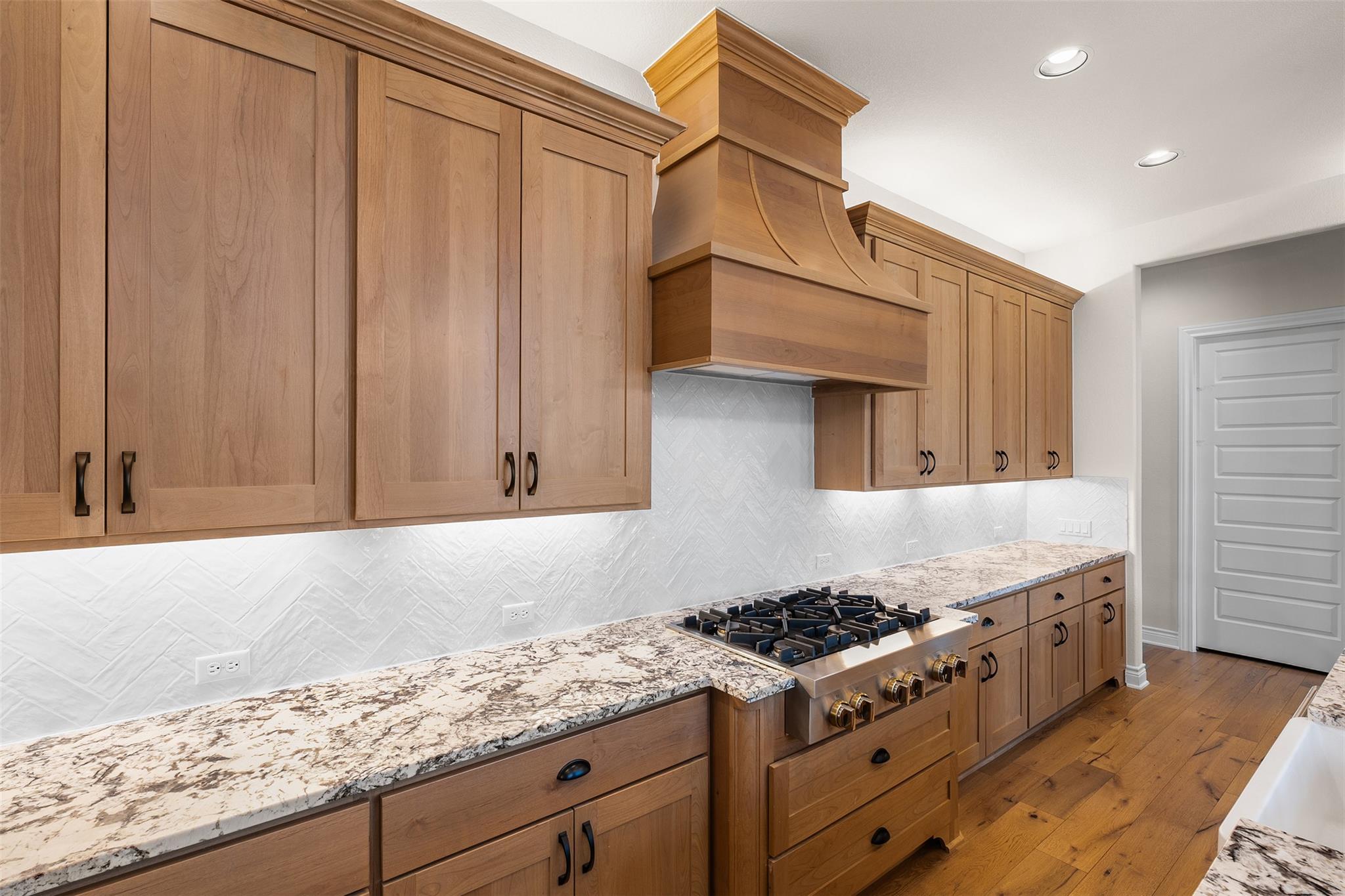 1000 Flint Ridge Trl, Georgetown, TX 78628