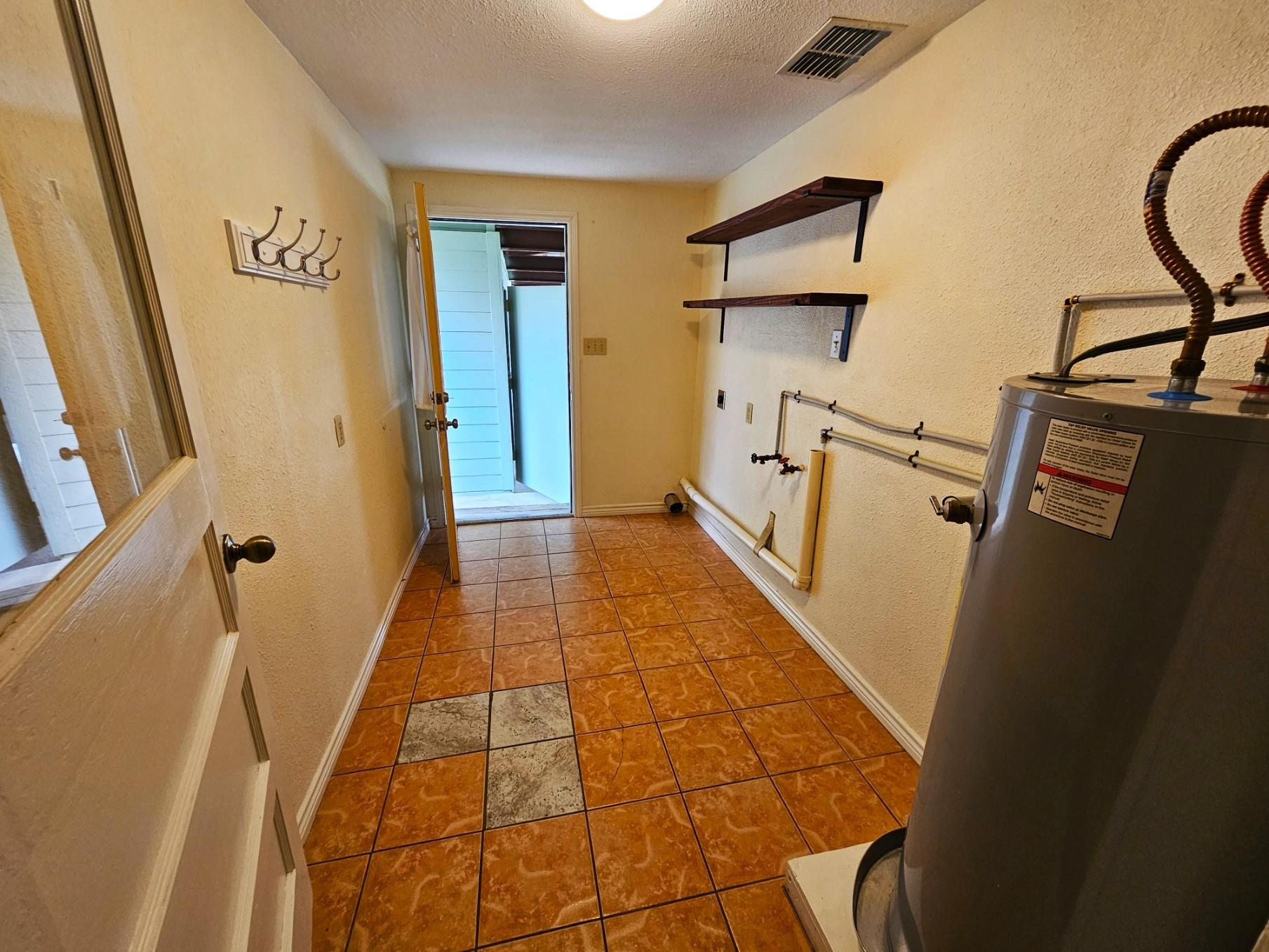 214 Bluebonnet Rdg, Seguin, TX 78155