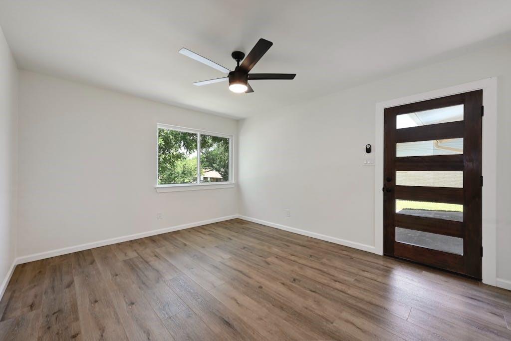 4803 Broadhill Dr, Austin, TX 78723