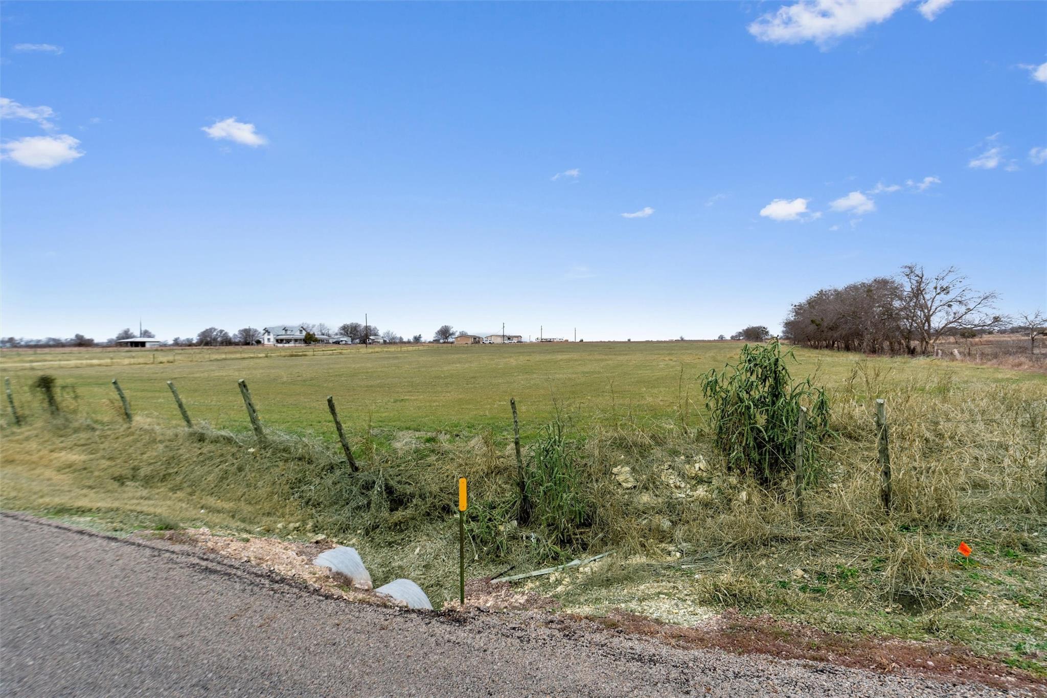 365 County Road 153, Georgetown, TX 78626