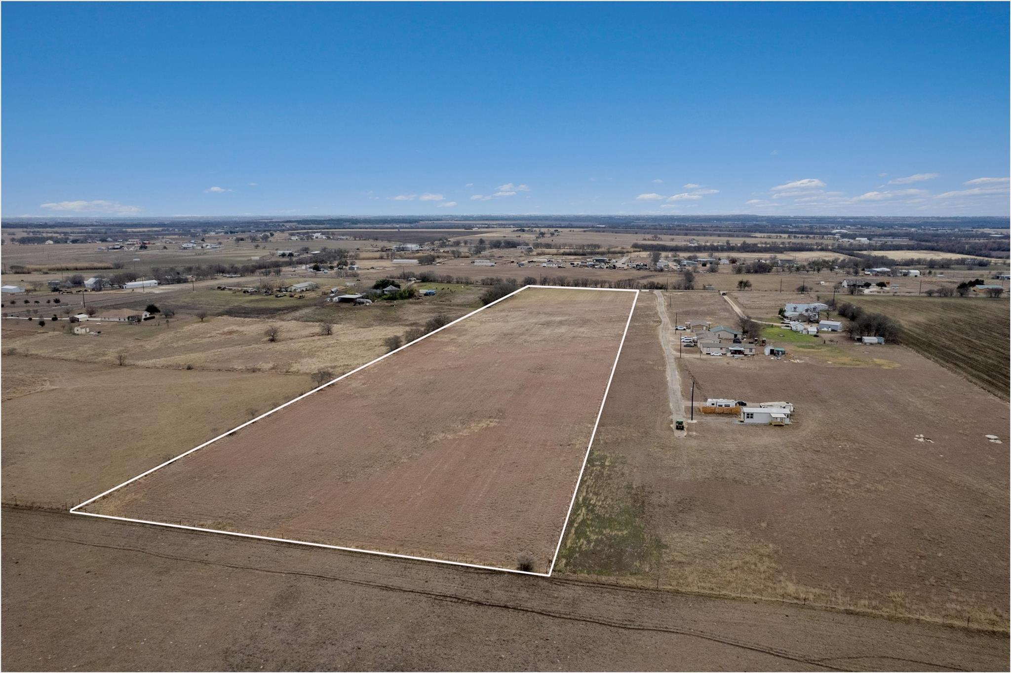 365 County Road 153, Georgetown, TX 78626
