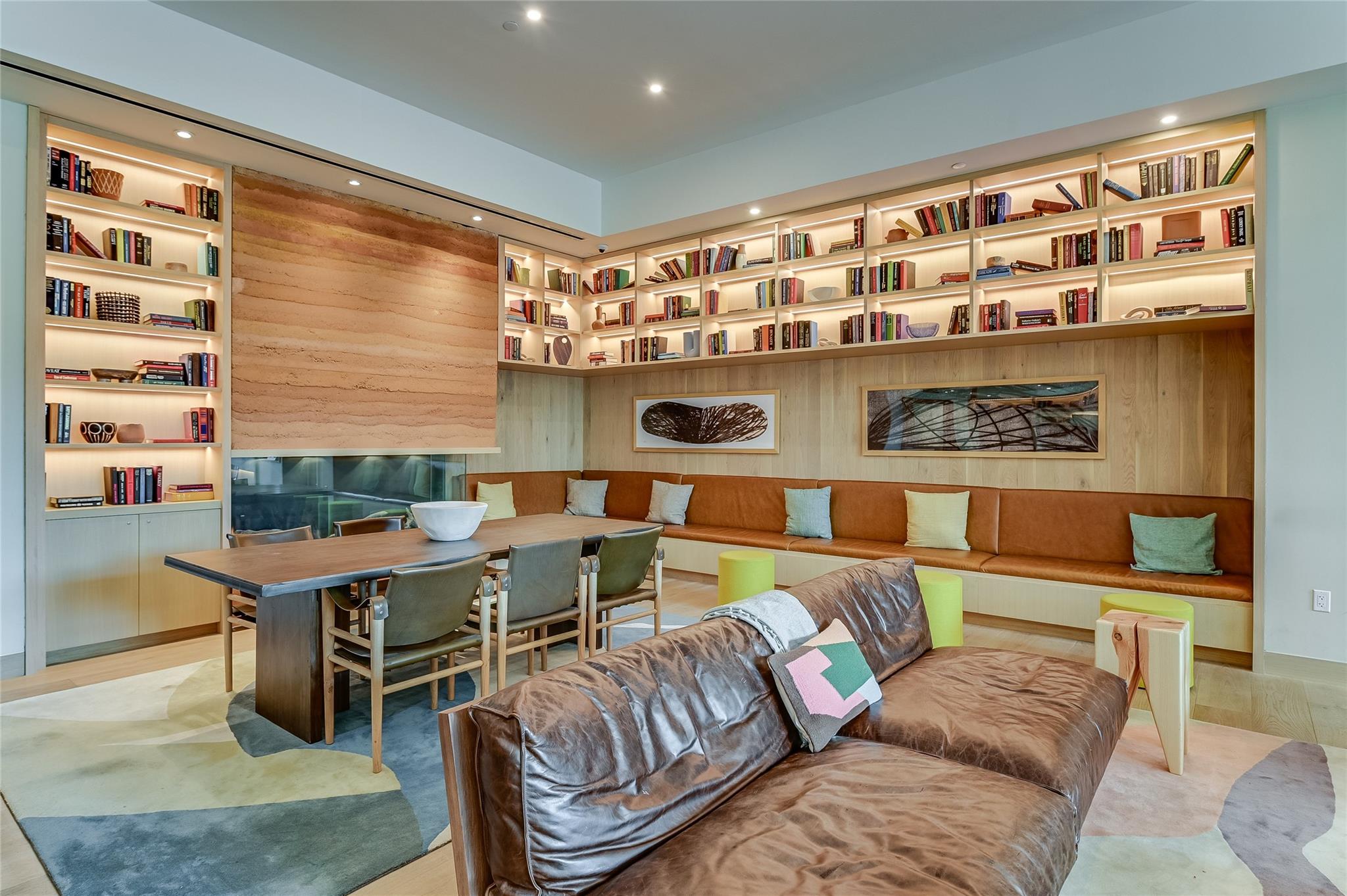 48 East Ave # 1701, Austin, TX 78701