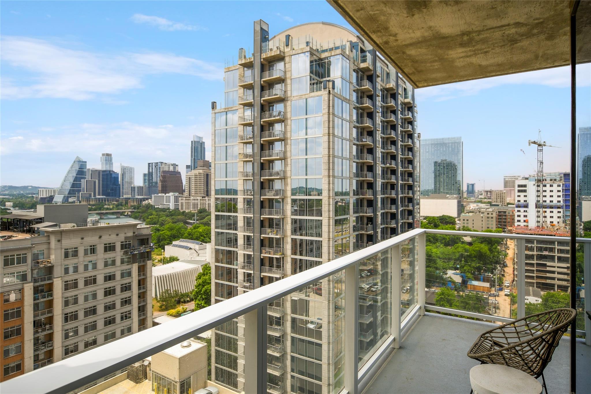 48 East Ave # 1701, Austin, TX 78701