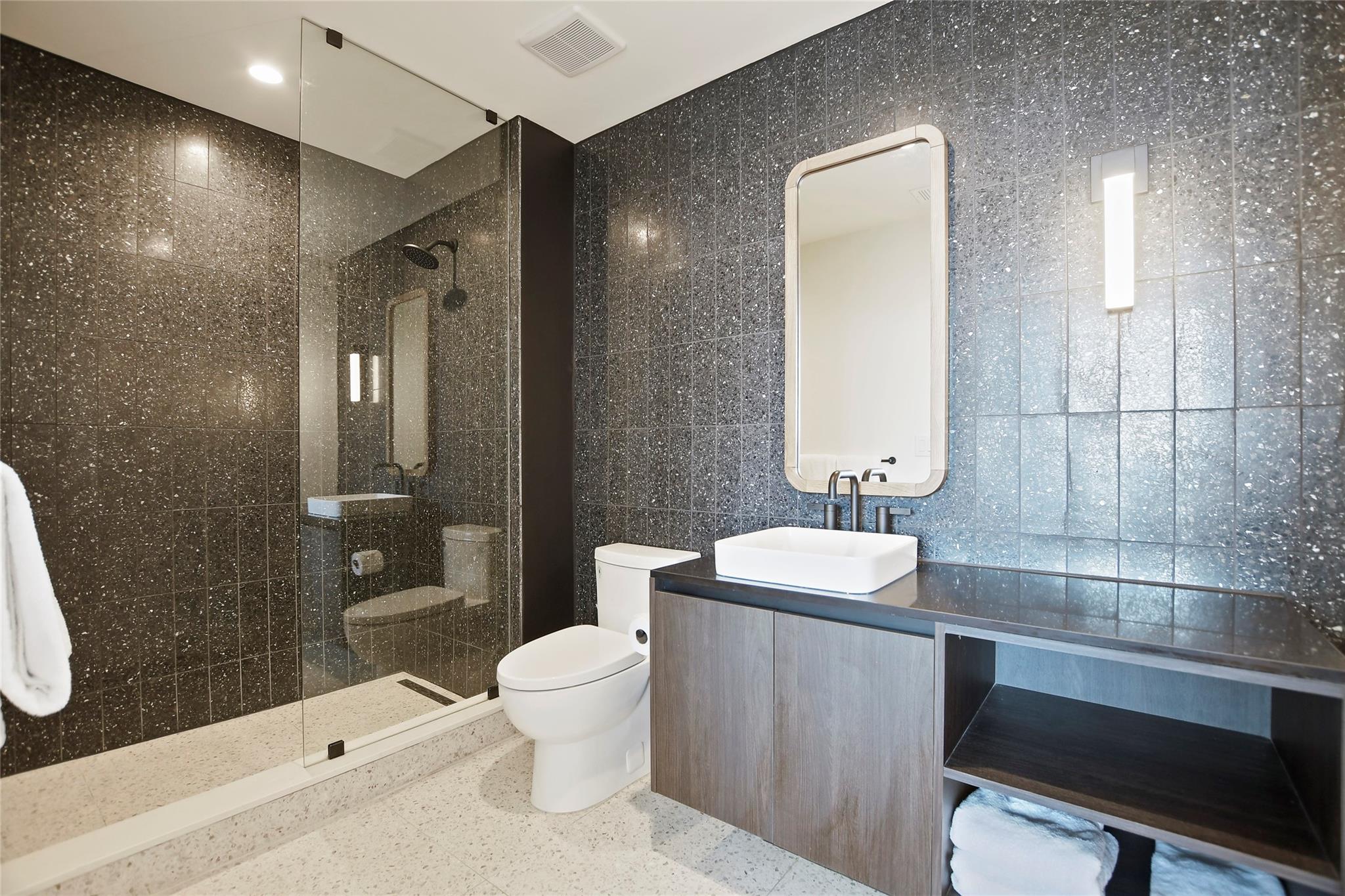 48 East Ave # 1701, Austin, TX 78701