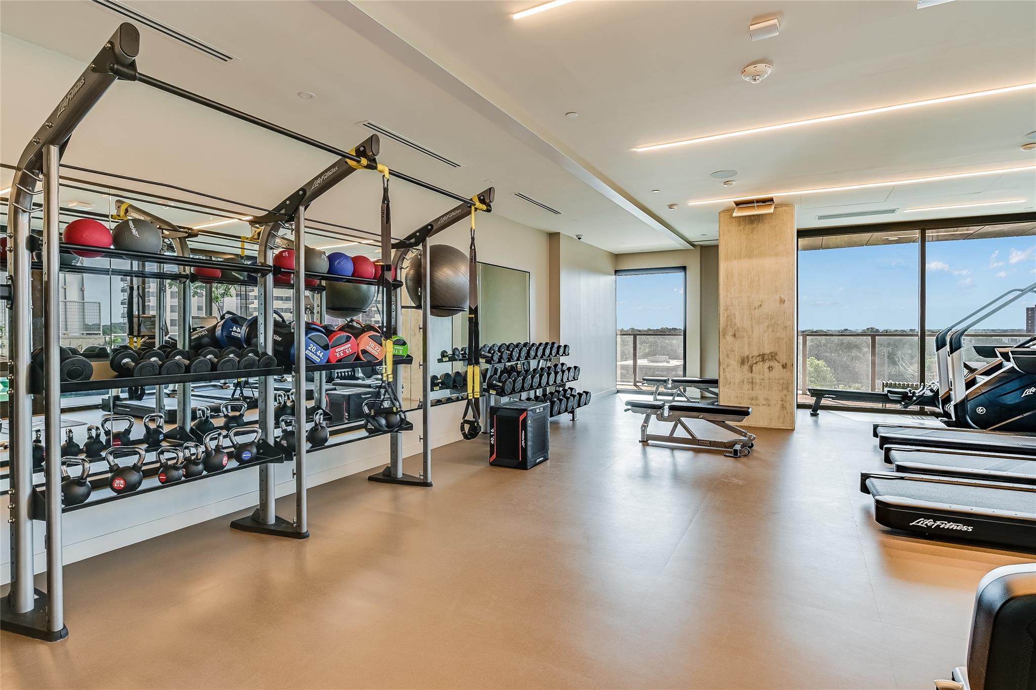 48 East Ave # 1701, Austin, TX 78701