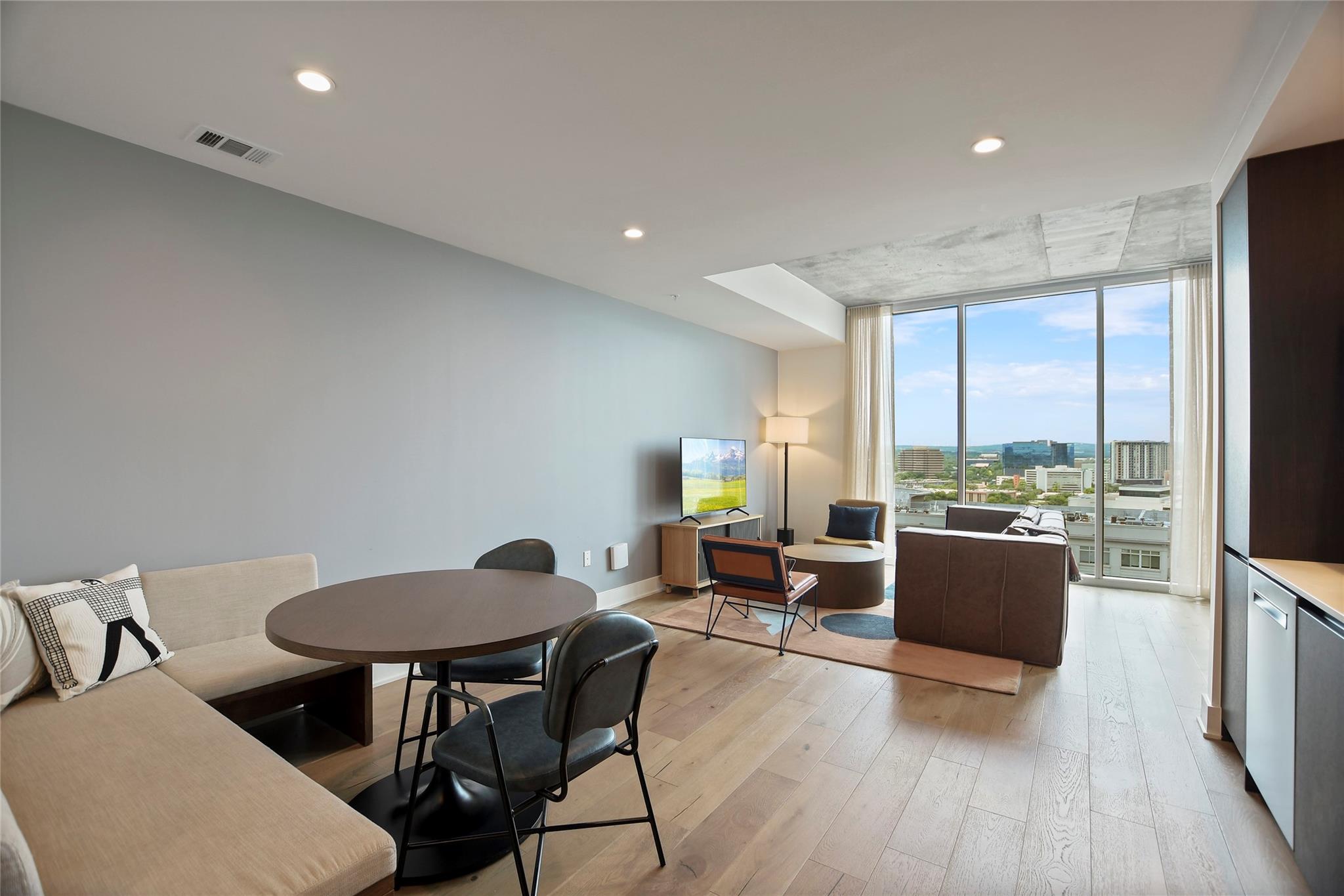 48 East Ave # 1701, Austin, TX 78701