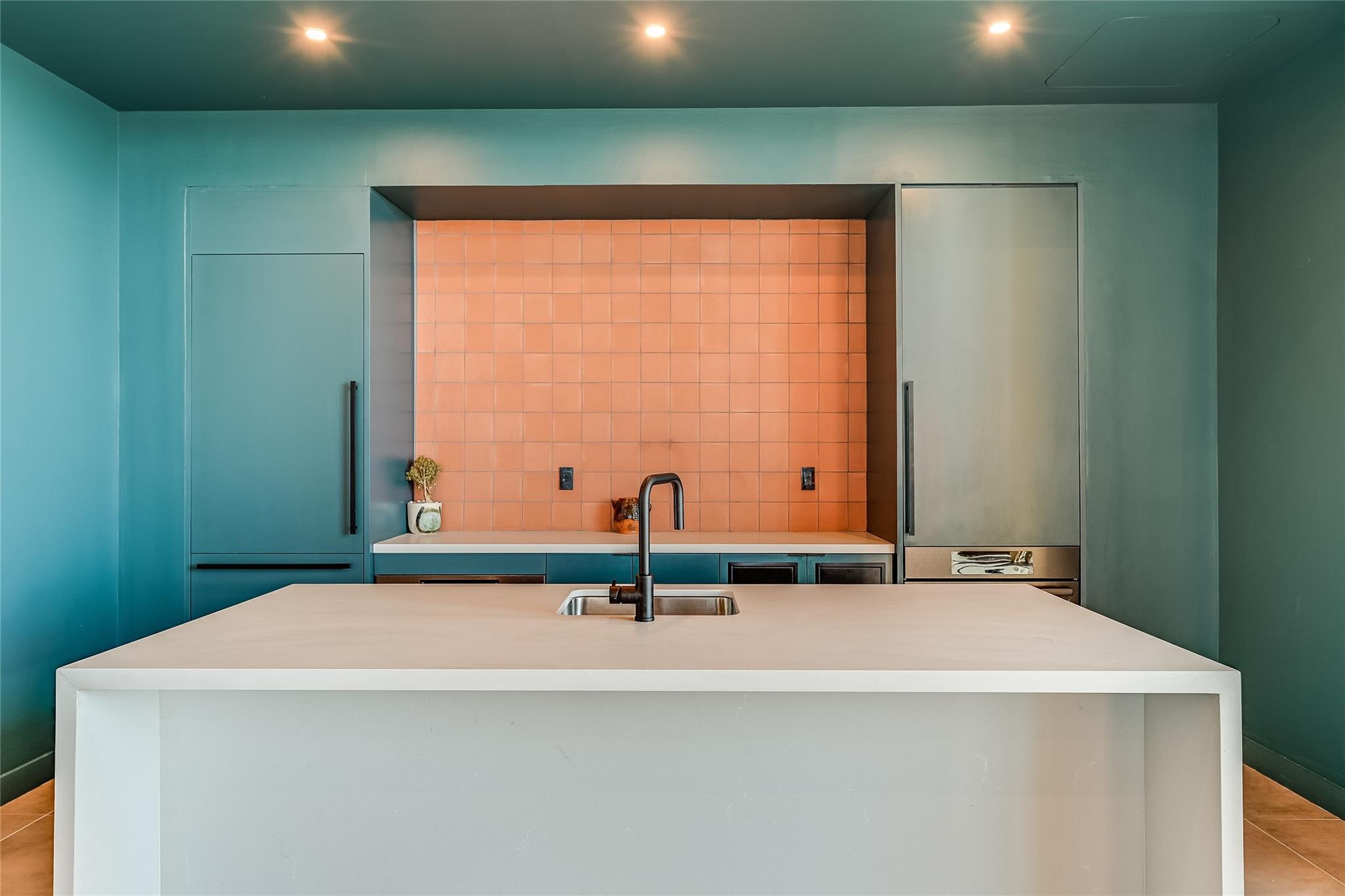 48 East Ave # 1701, Austin, TX 78701