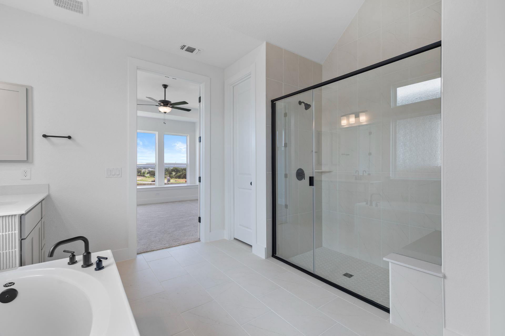 204 Smoke Signal Ct, Liberty Hill, TX 78642