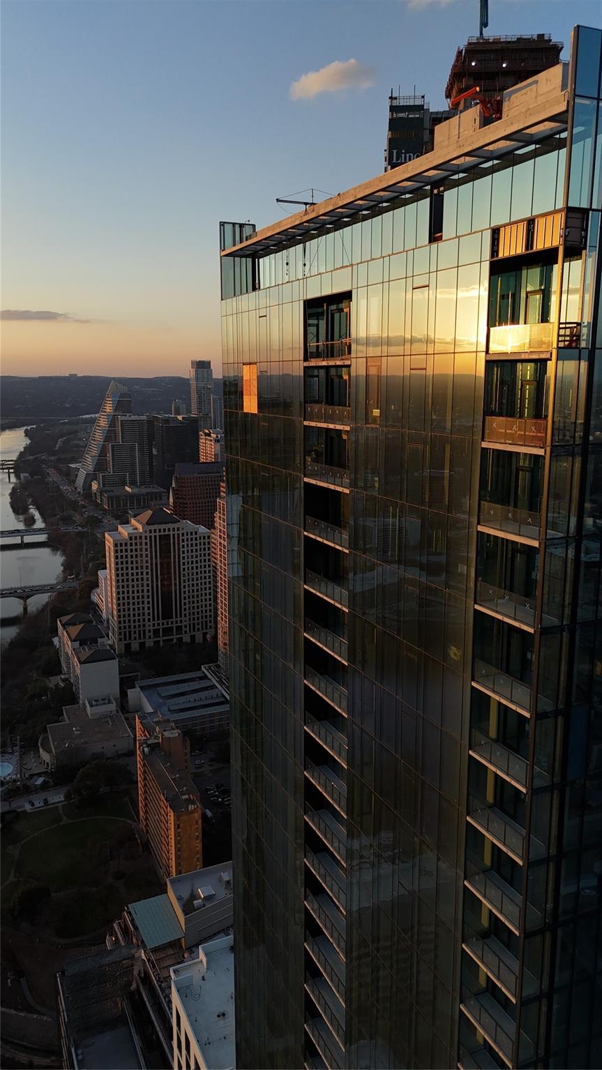 610 Davis St # 5003, Austin, TX 78701