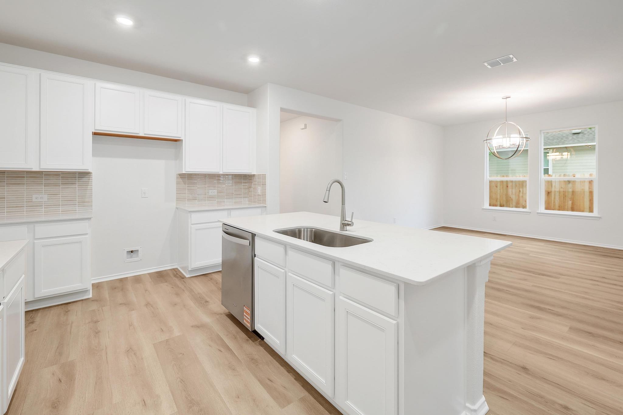 1540 Garlock Dr, Leander, TX 78641