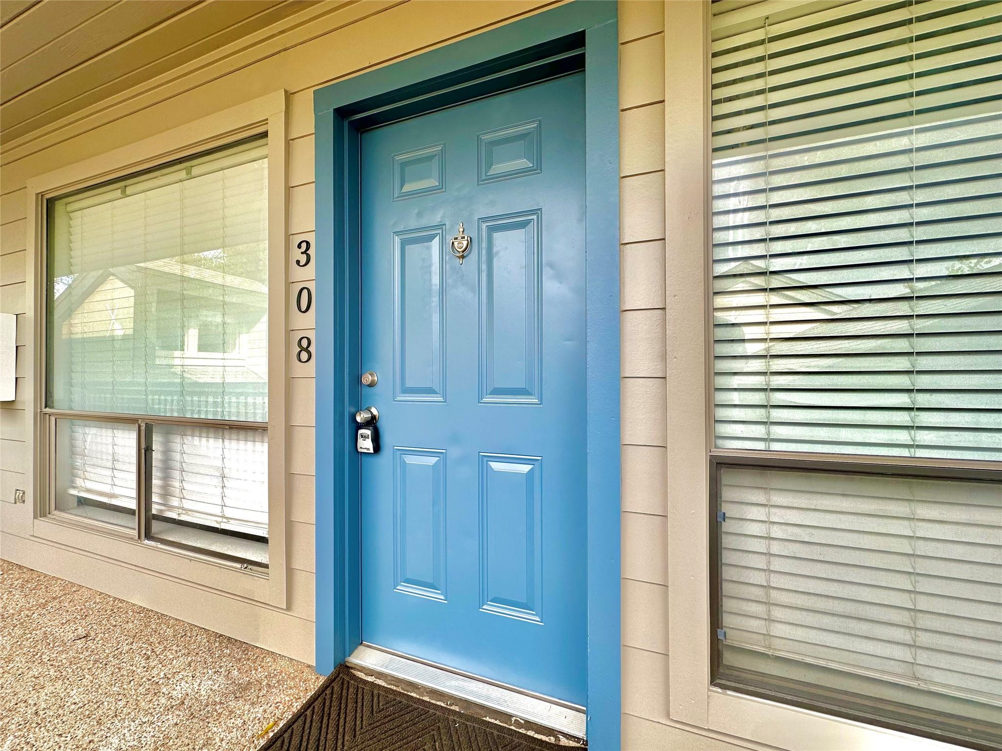 908 Poplar St # 308, Austin, TX 78705