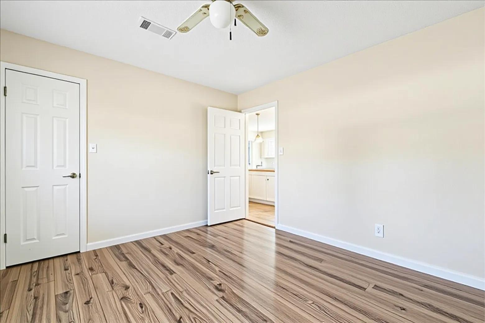 20 Saddle Rock Rdg, Wimberley, TX 78676