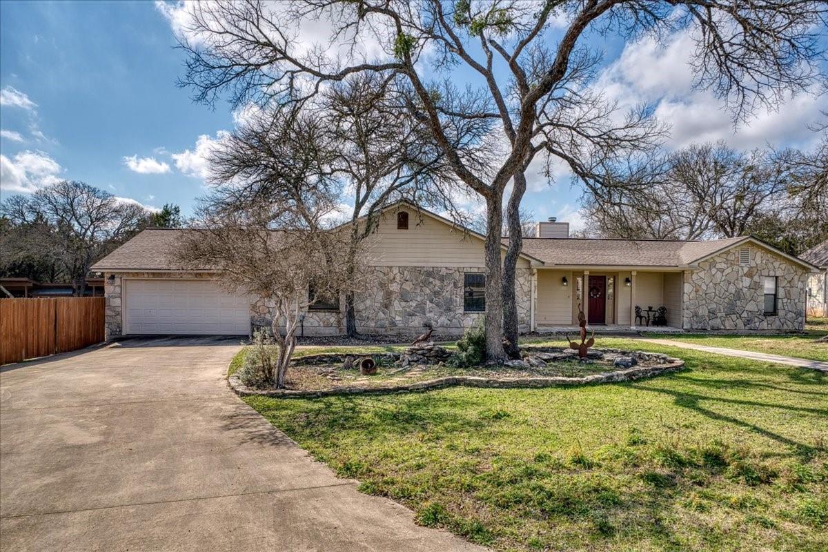 20 Saddle Rock Rdg, Wimberley, TX 78676