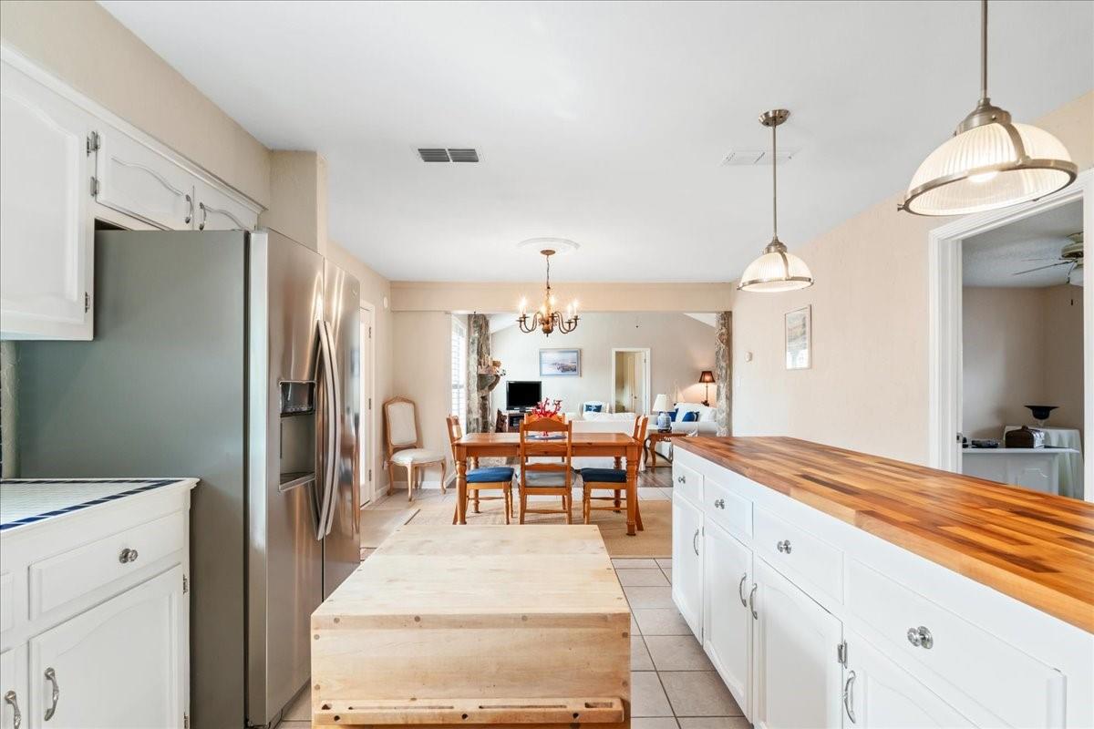 20 Saddle Rock Rdg, Wimberley, TX 78676